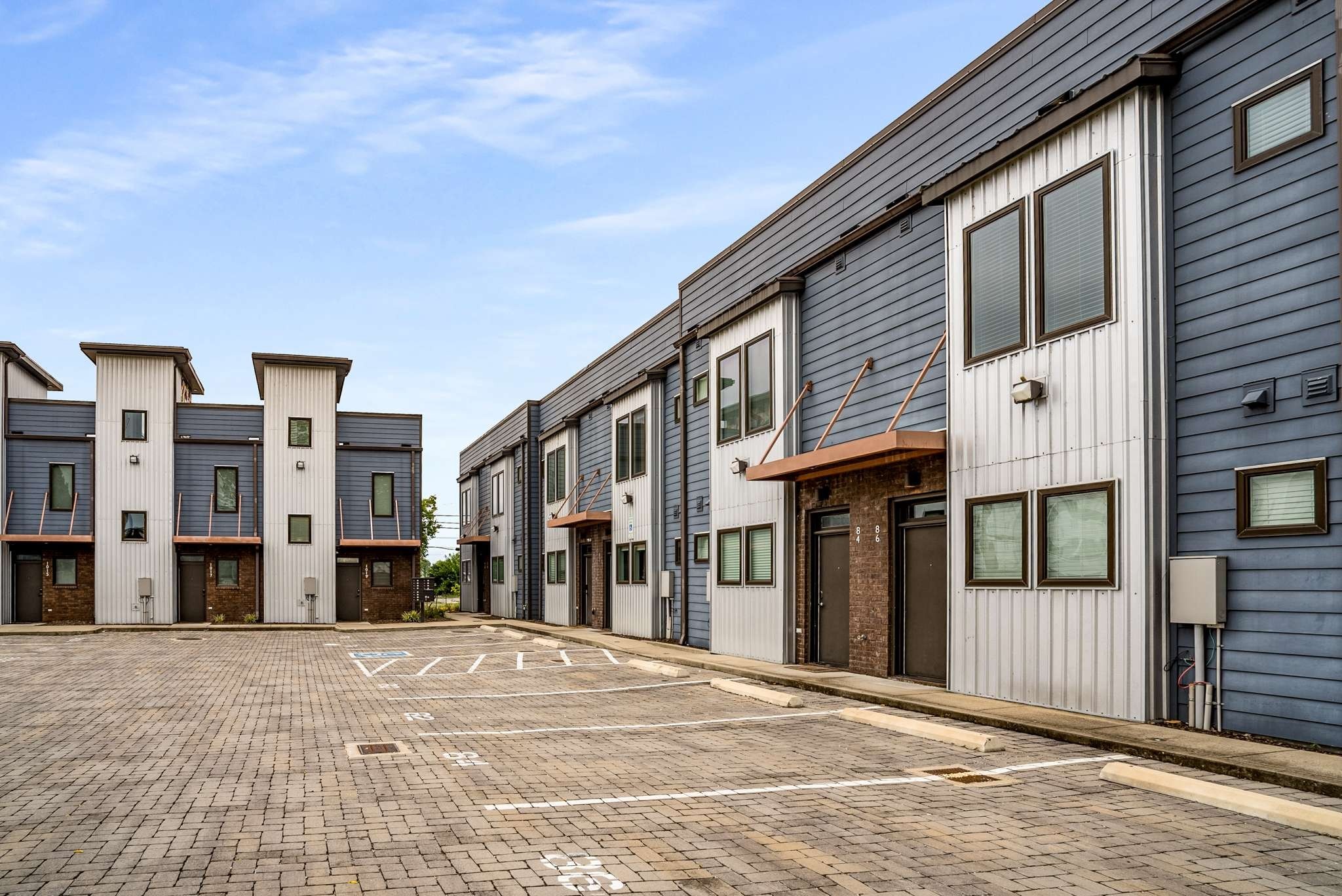84 Evanston Ave