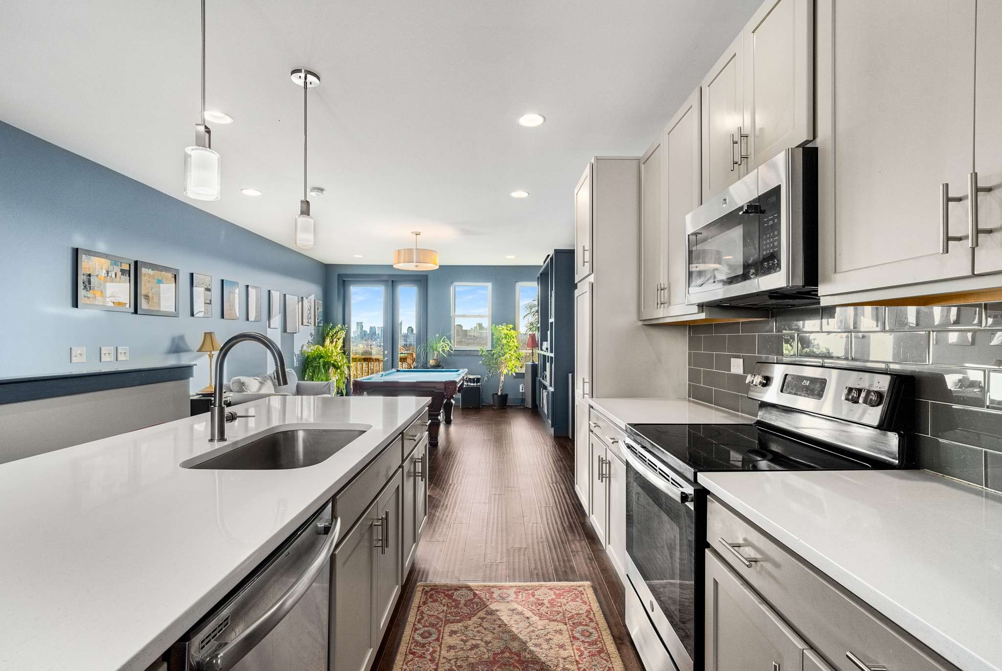 64 Fern Ave Unit: 1