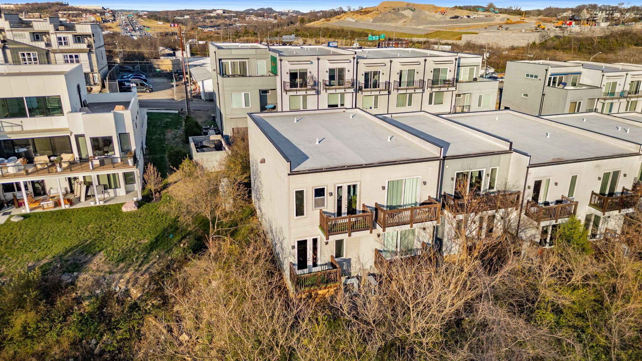 64 Fern Ave Unit: 1