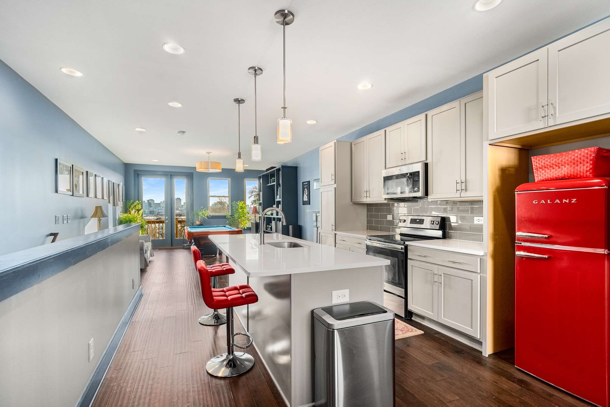 64 Fern Ave Unit: 1