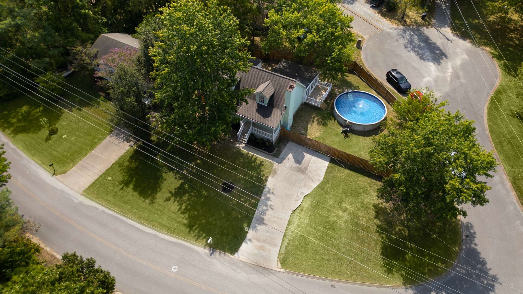 207 Centennial Dr