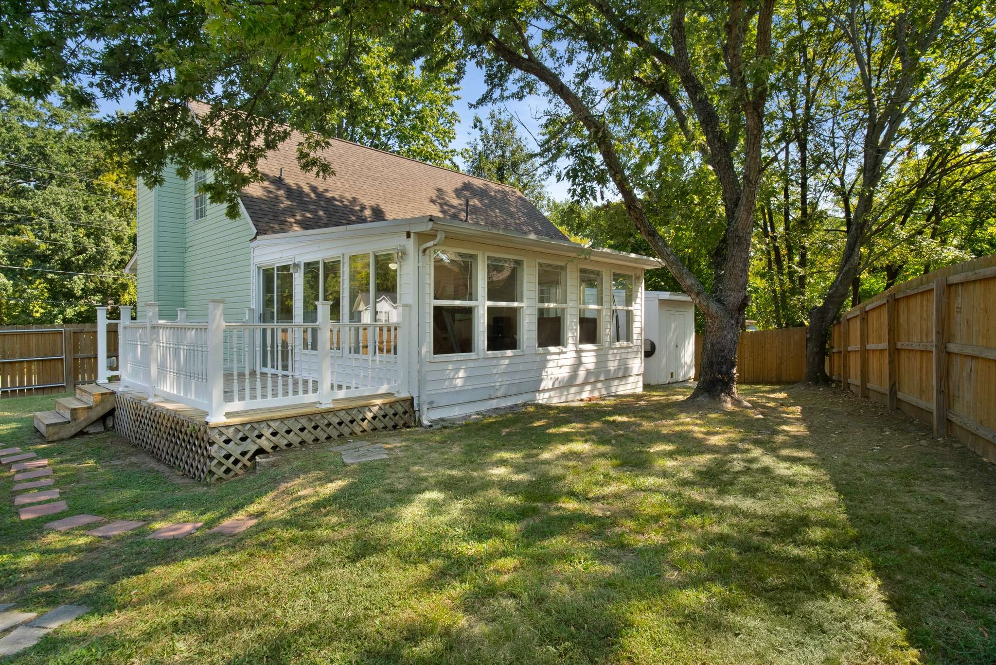 207 Centennial Dr