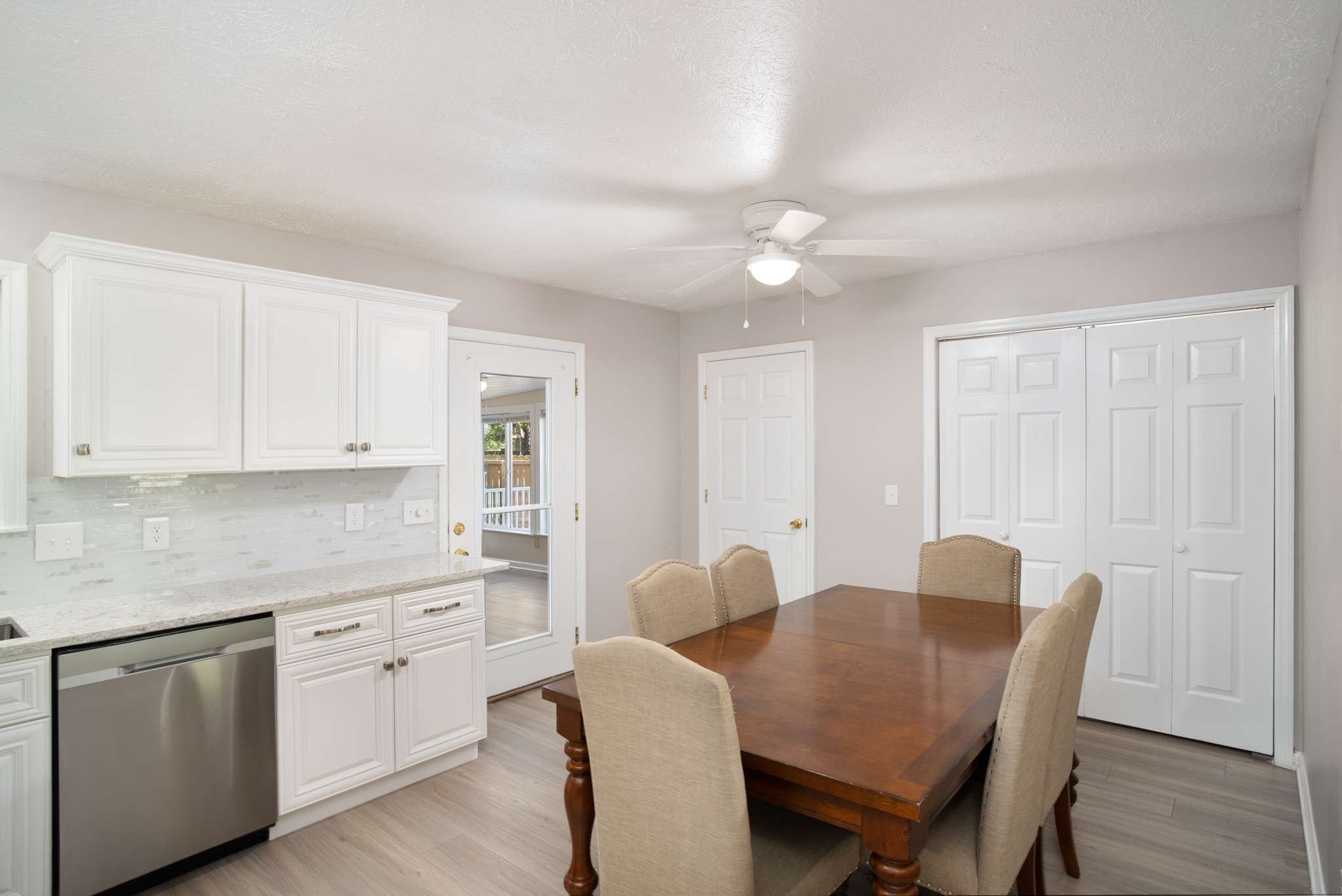 207 Centennial Dr