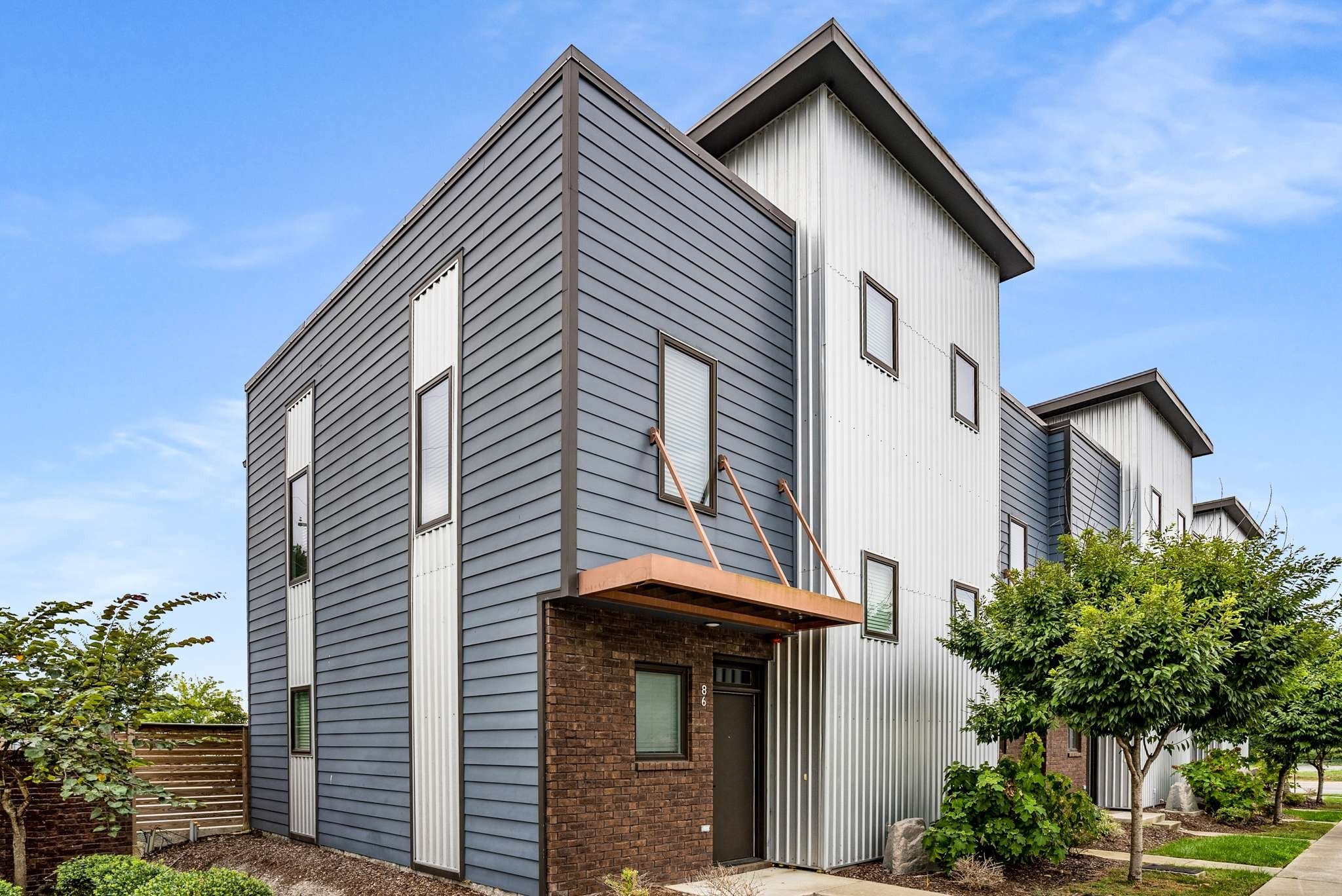 86 Evanston Ave