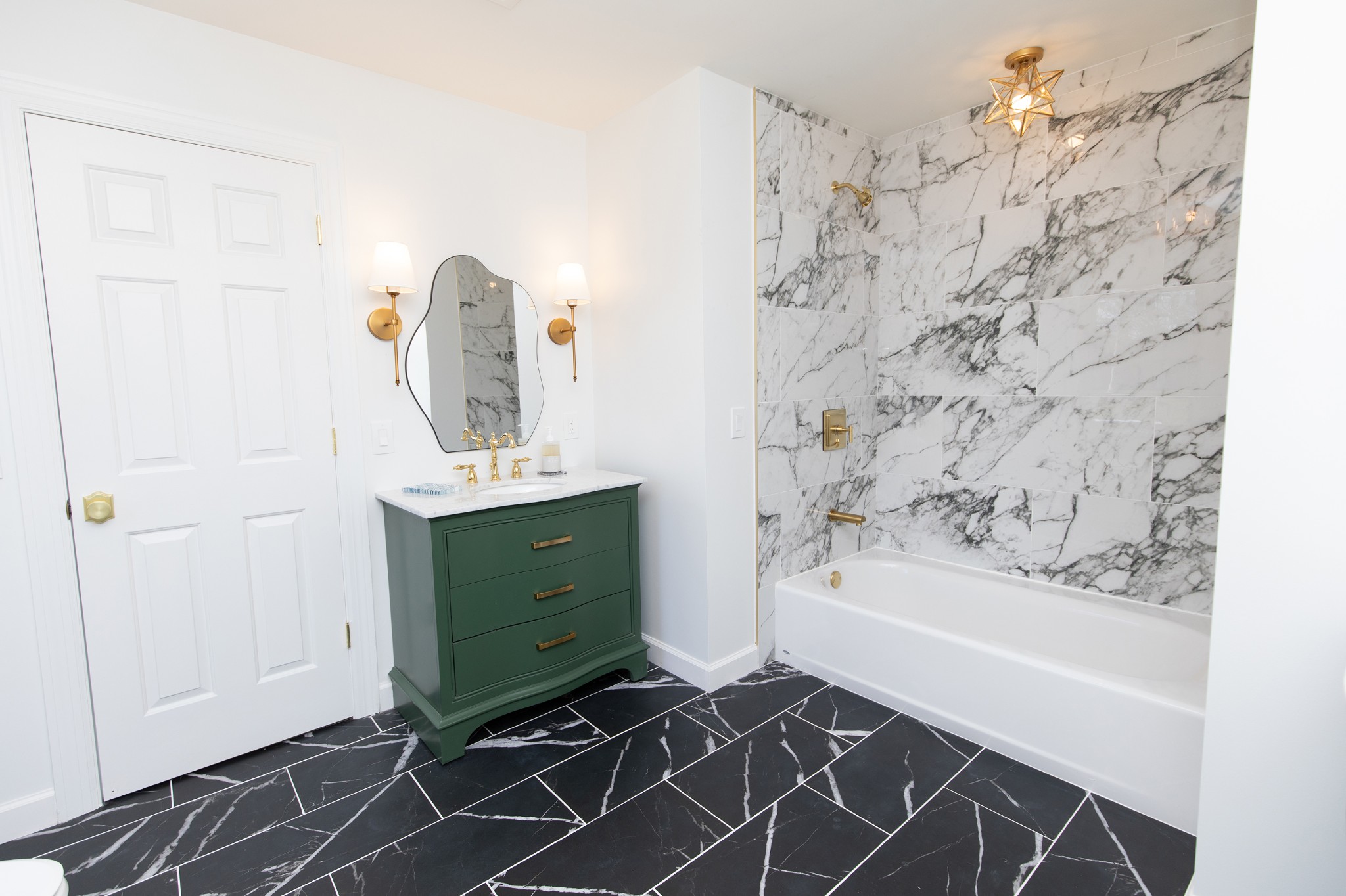 110 High Point Anchorage