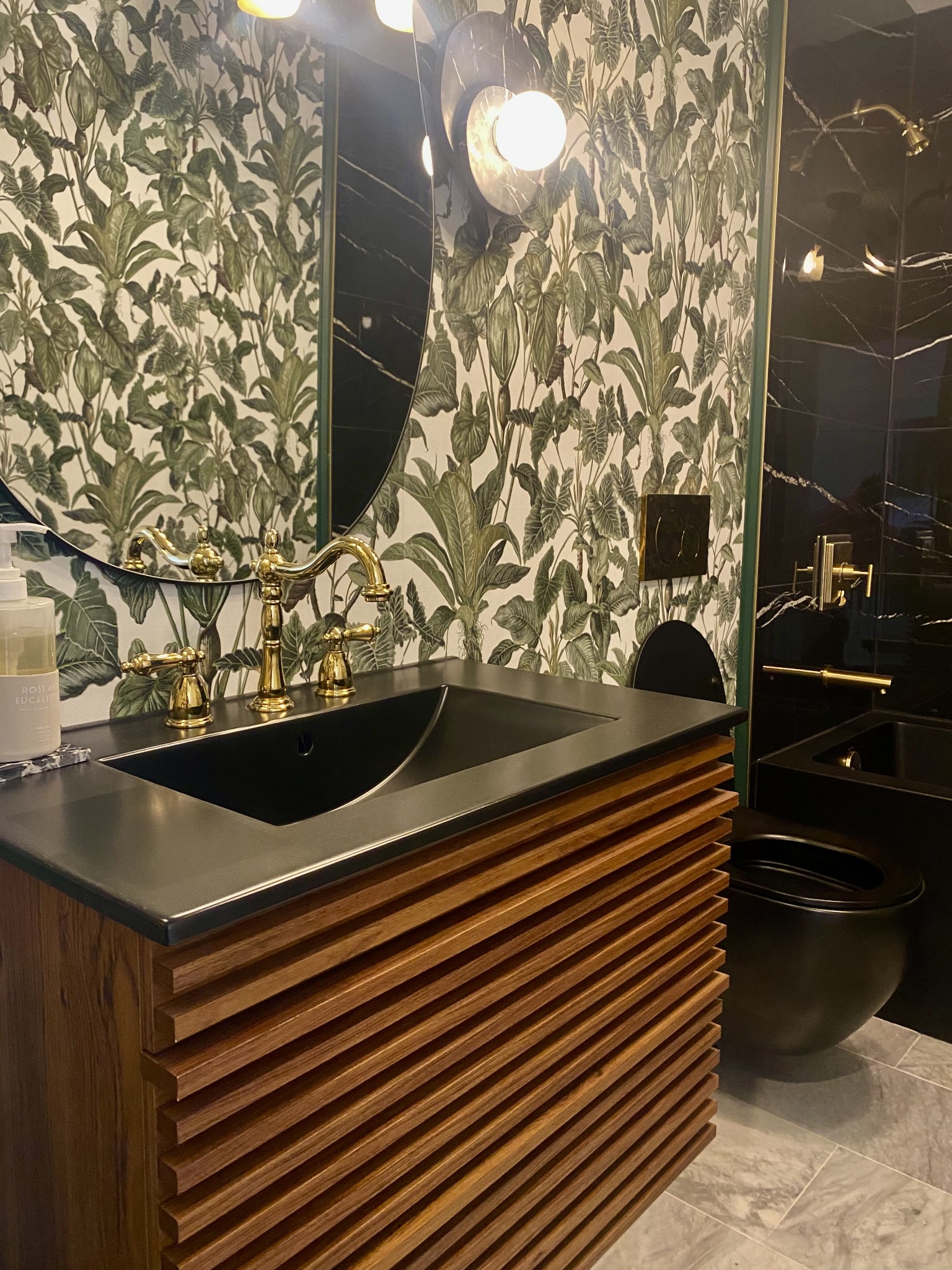 110 High Point Anchorage