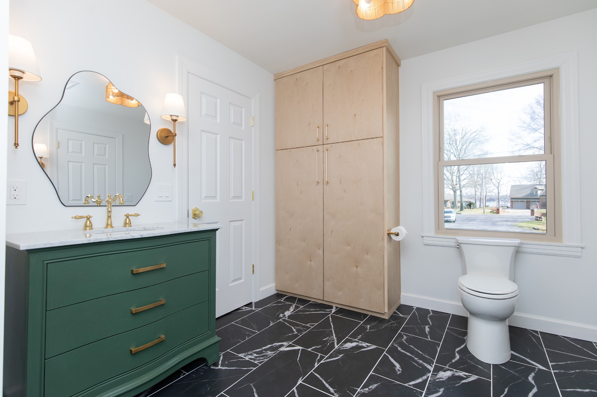 110 High Point Anchorage