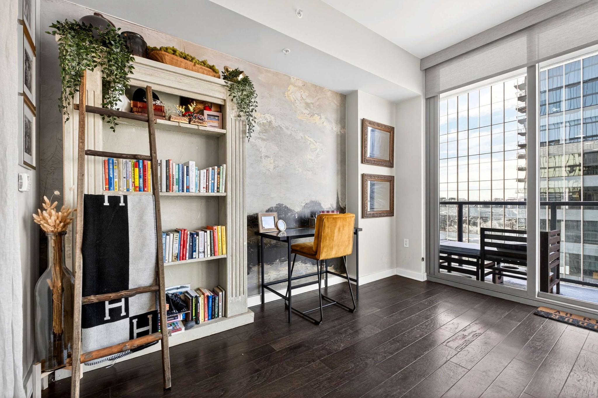 1212 Laurel St Unit: 1312