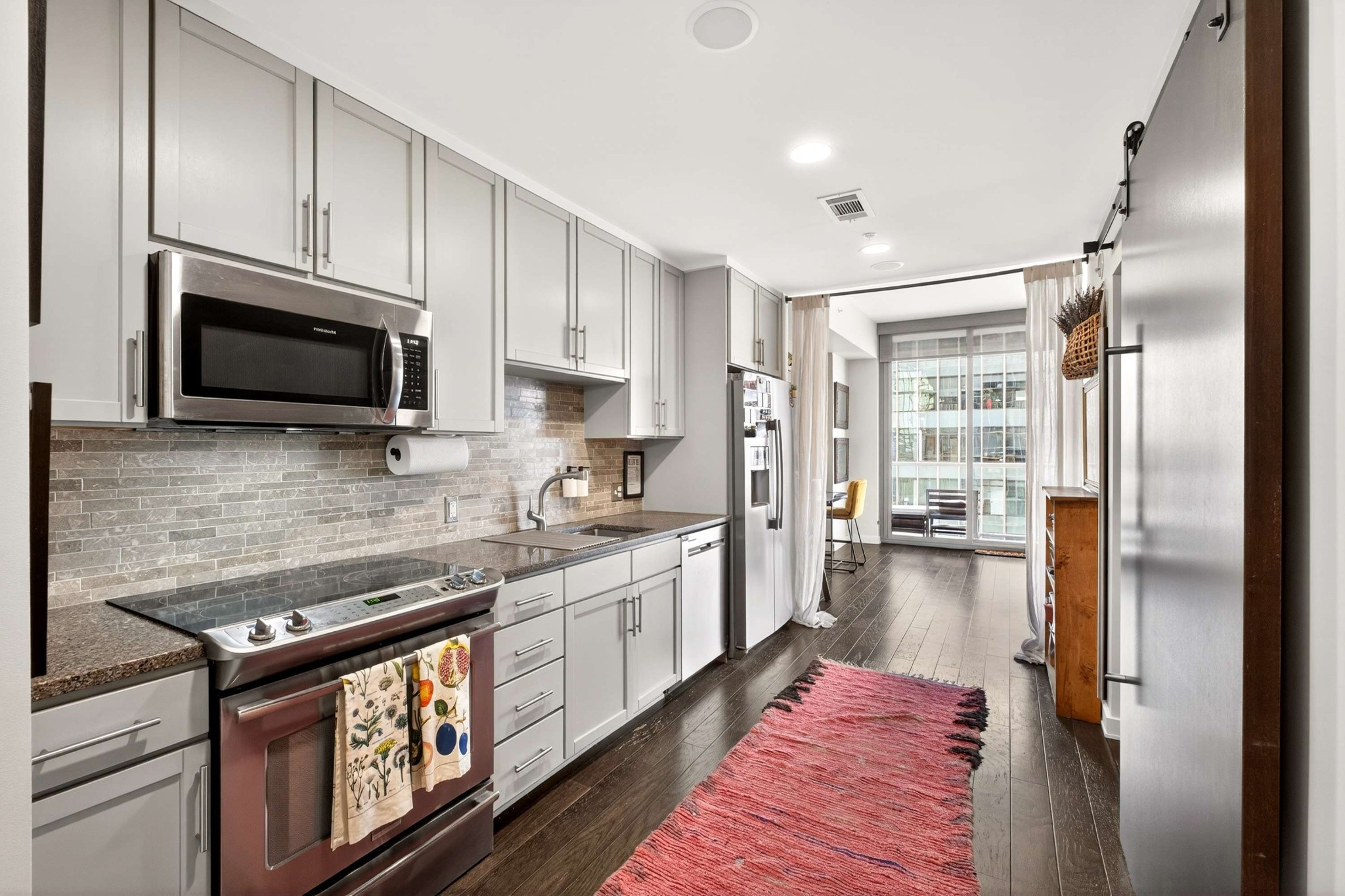 1212 Laurel St Unit: 1312