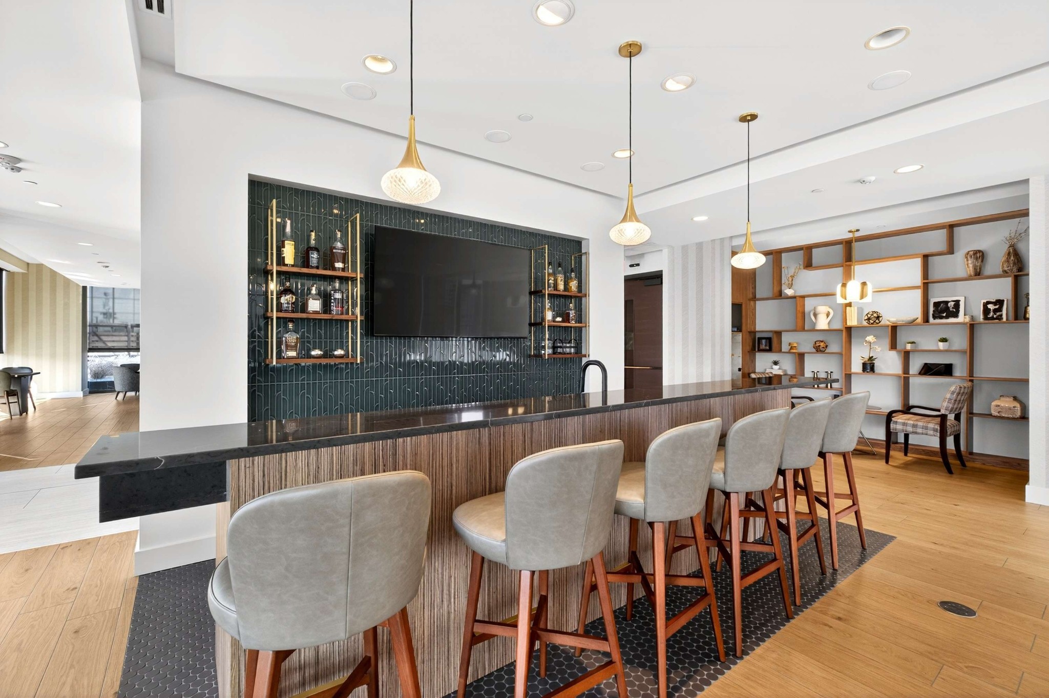 1212 Laurel St Unit: 1312