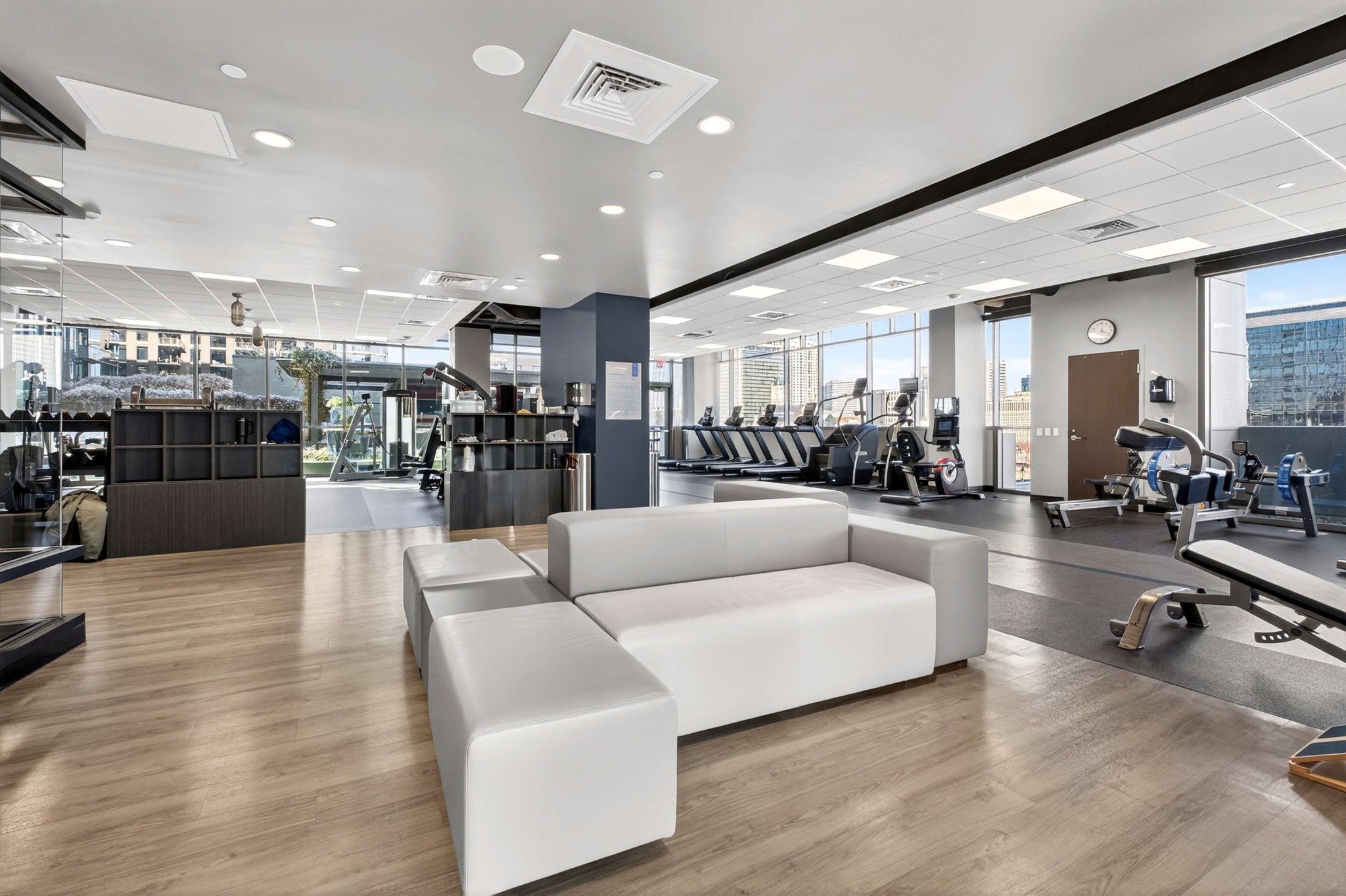 1212 Laurel St Unit: 1312