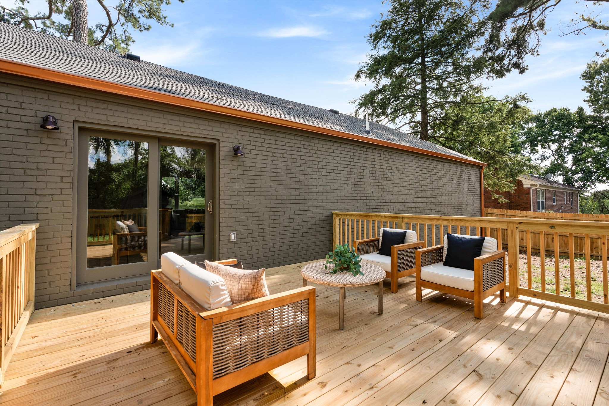 256 Fairway Dr