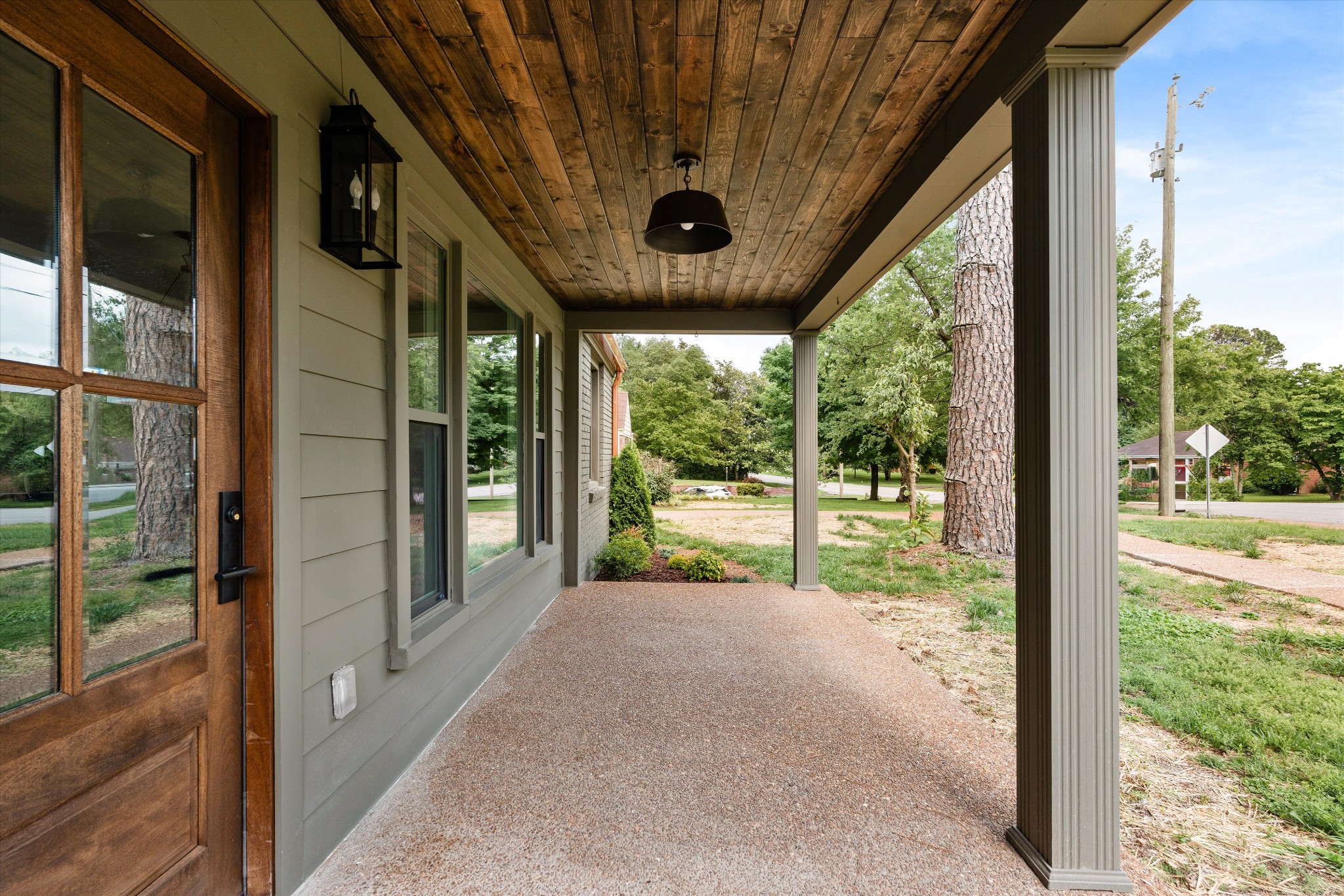 256 Fairway Dr