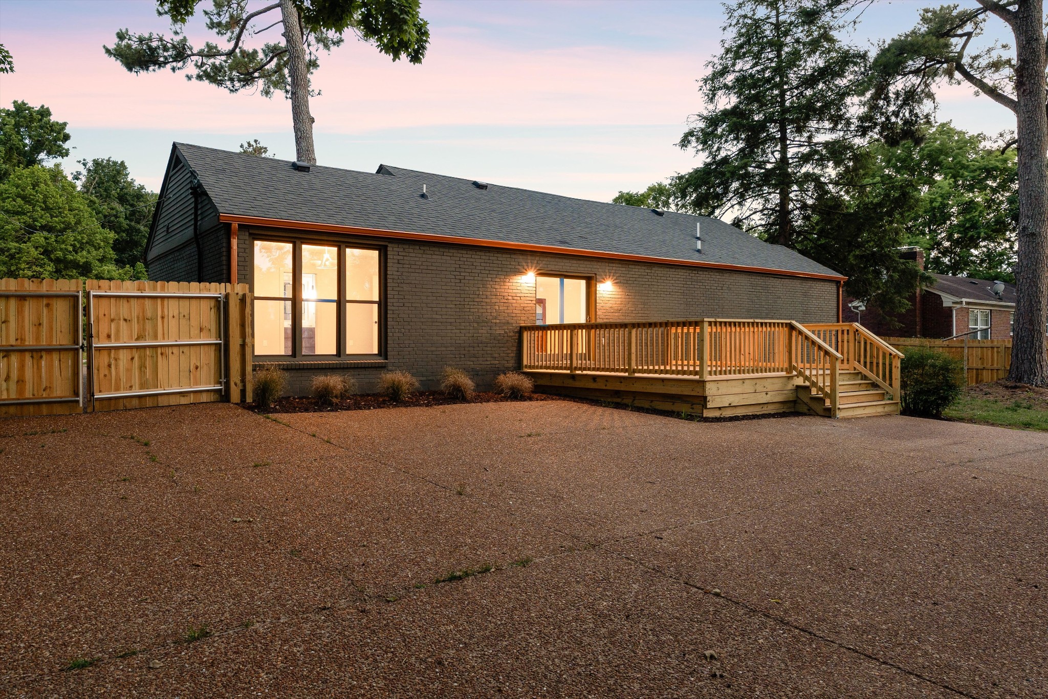 256 Fairway Dr