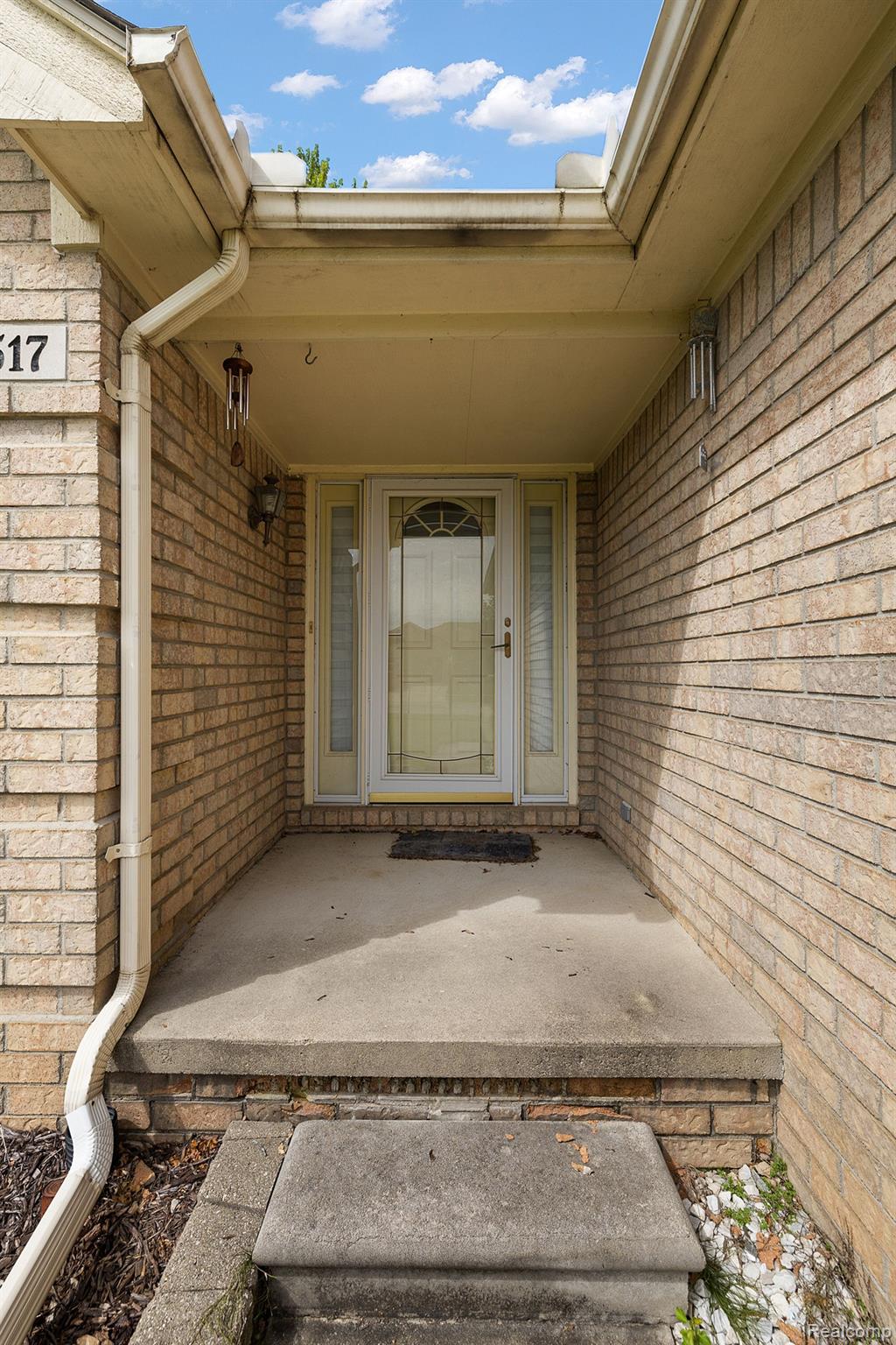 17517 SILVER MAPLE Drive