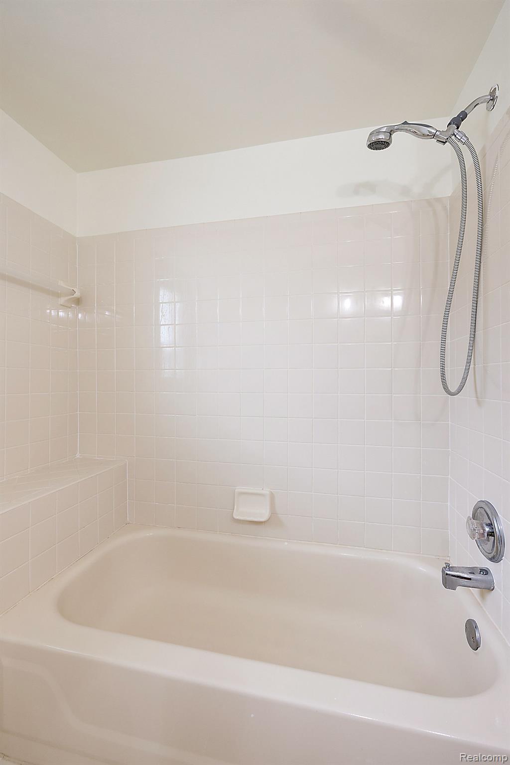 17517 SILVER MAPLE Drive