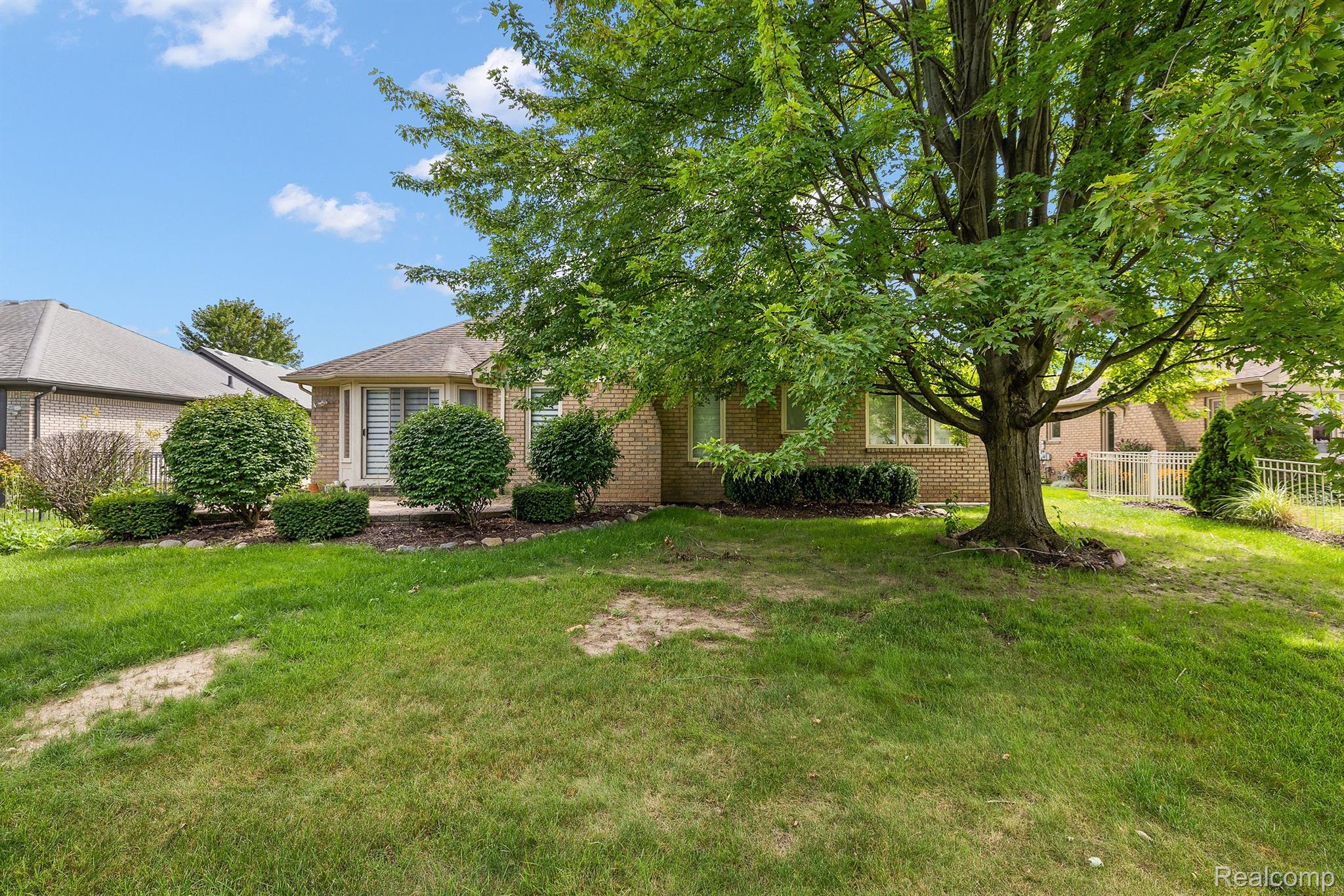 17517 SILVER MAPLE Drive