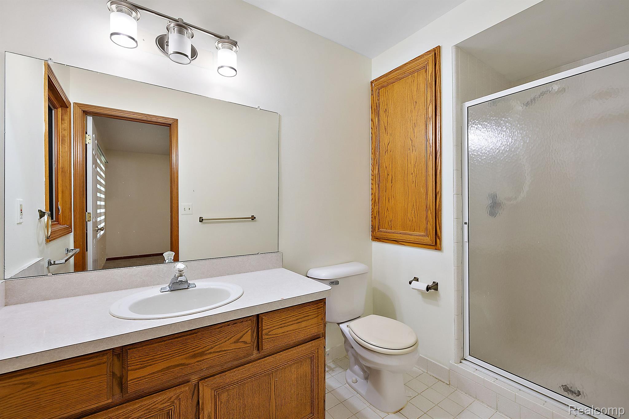 17517 SILVER MAPLE Drive