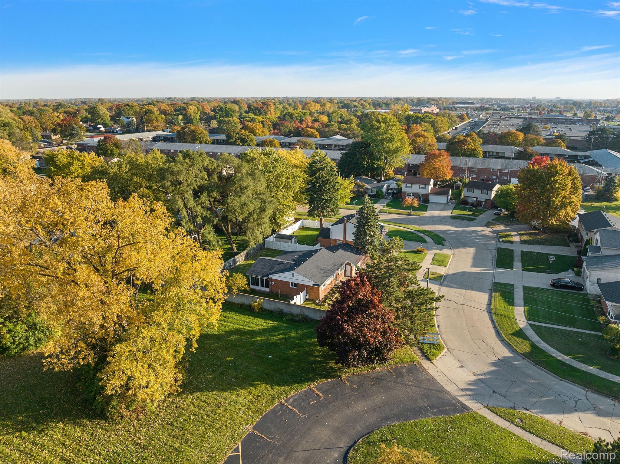 8107 WILLESDON Square