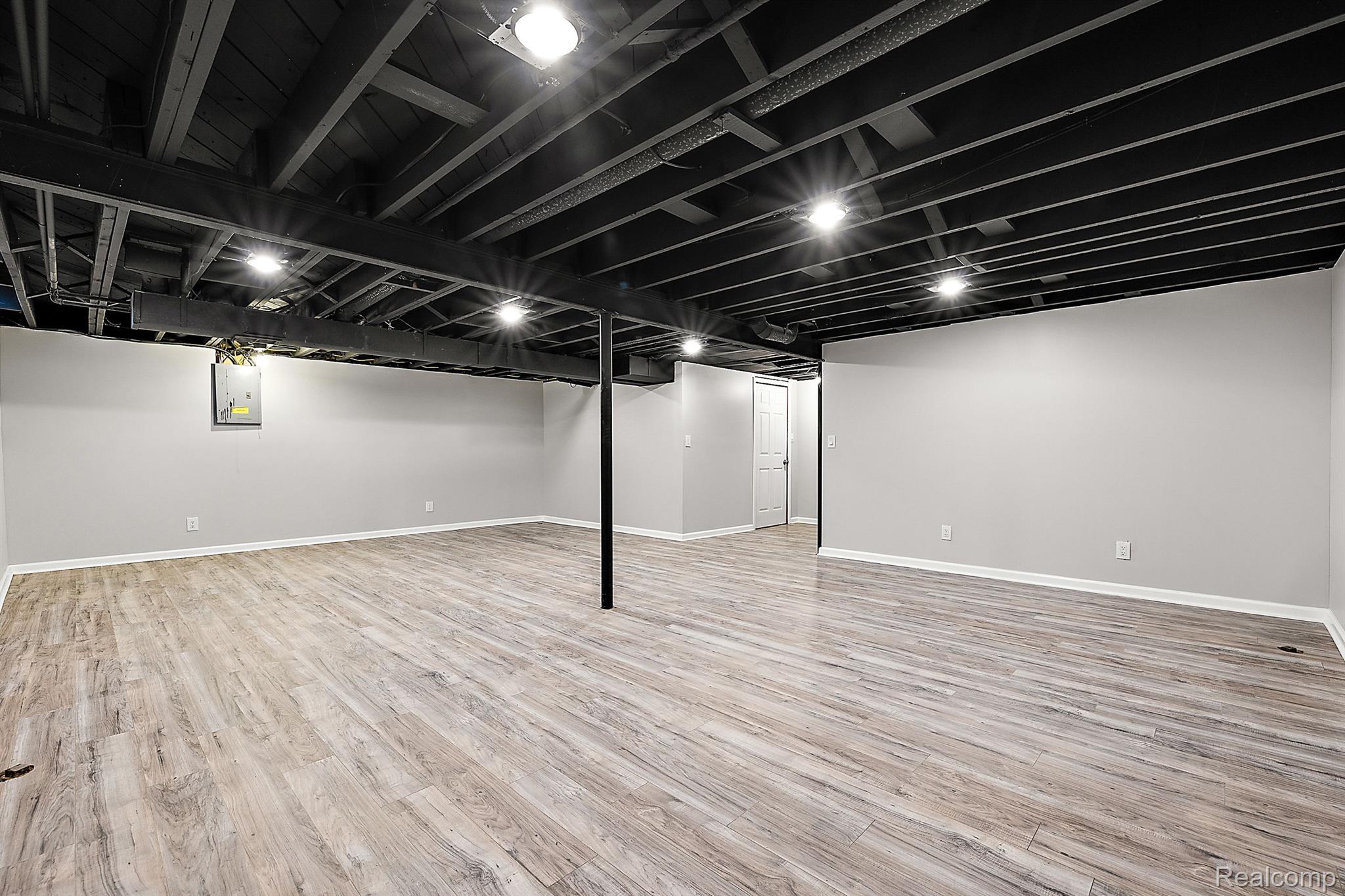 8107 WILLESDON Square