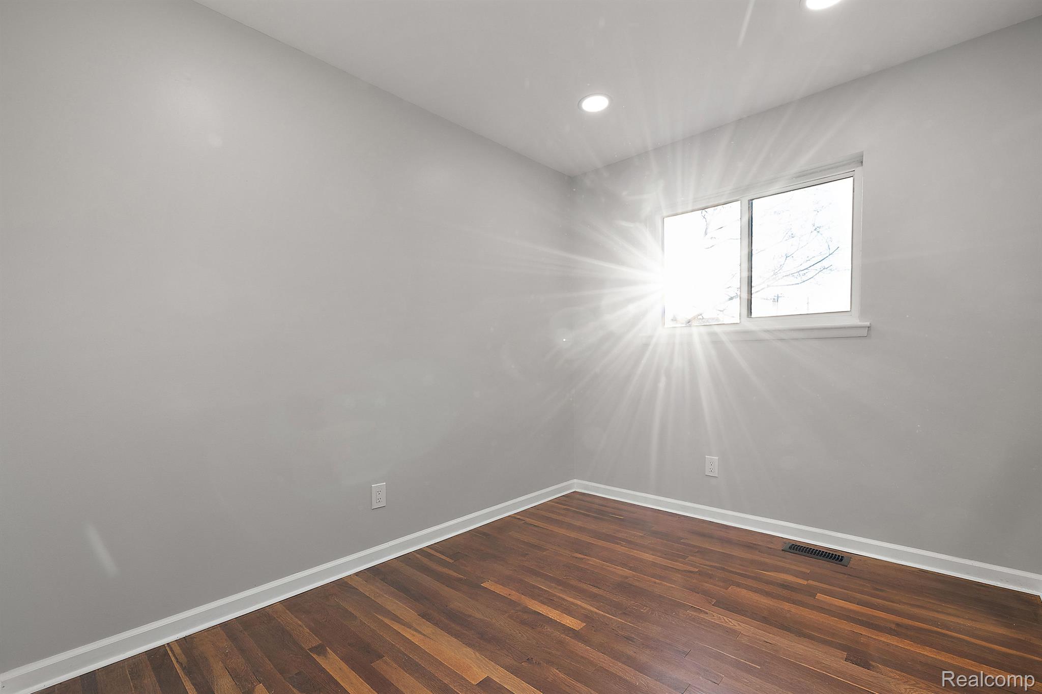 8107 WILLESDON Square