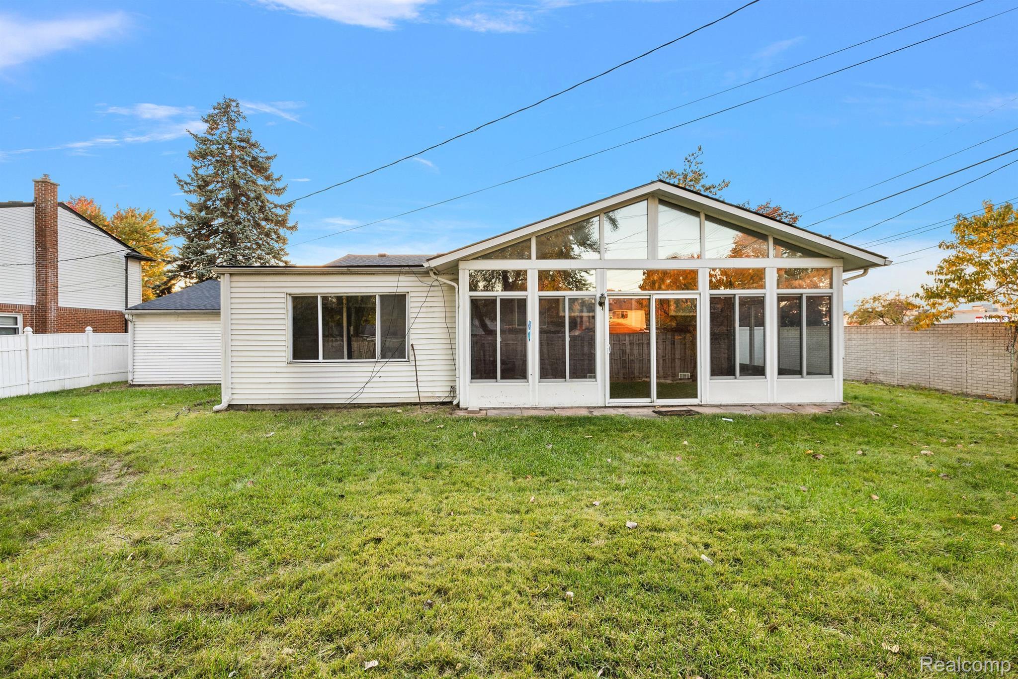 8107 WILLESDON Square