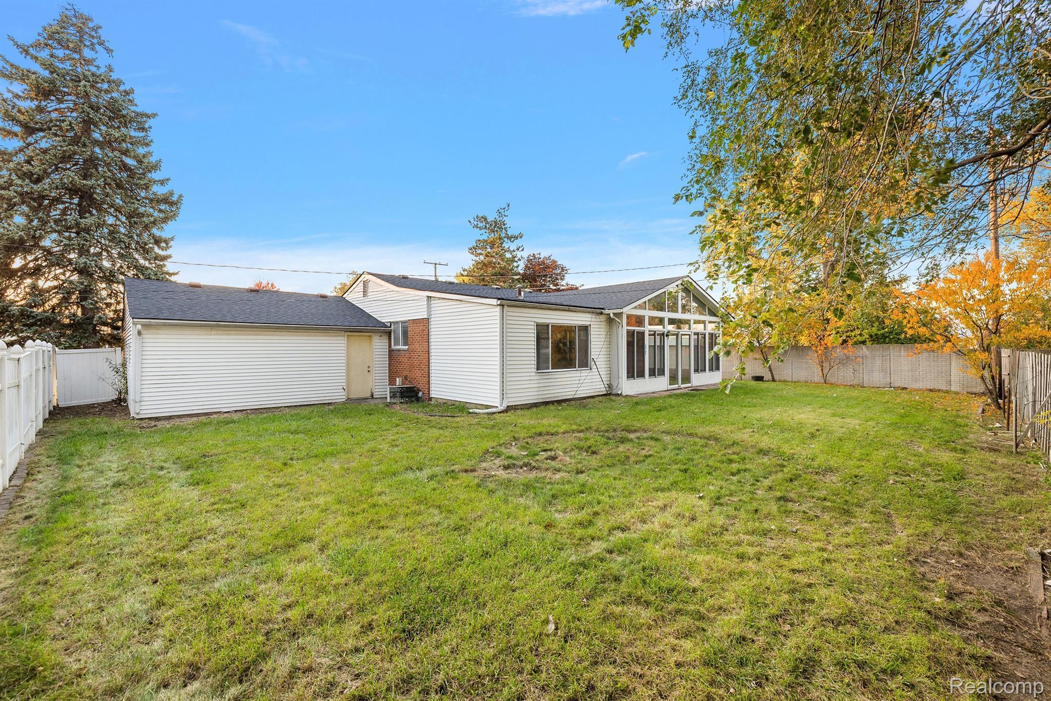 8107 WILLESDON Square