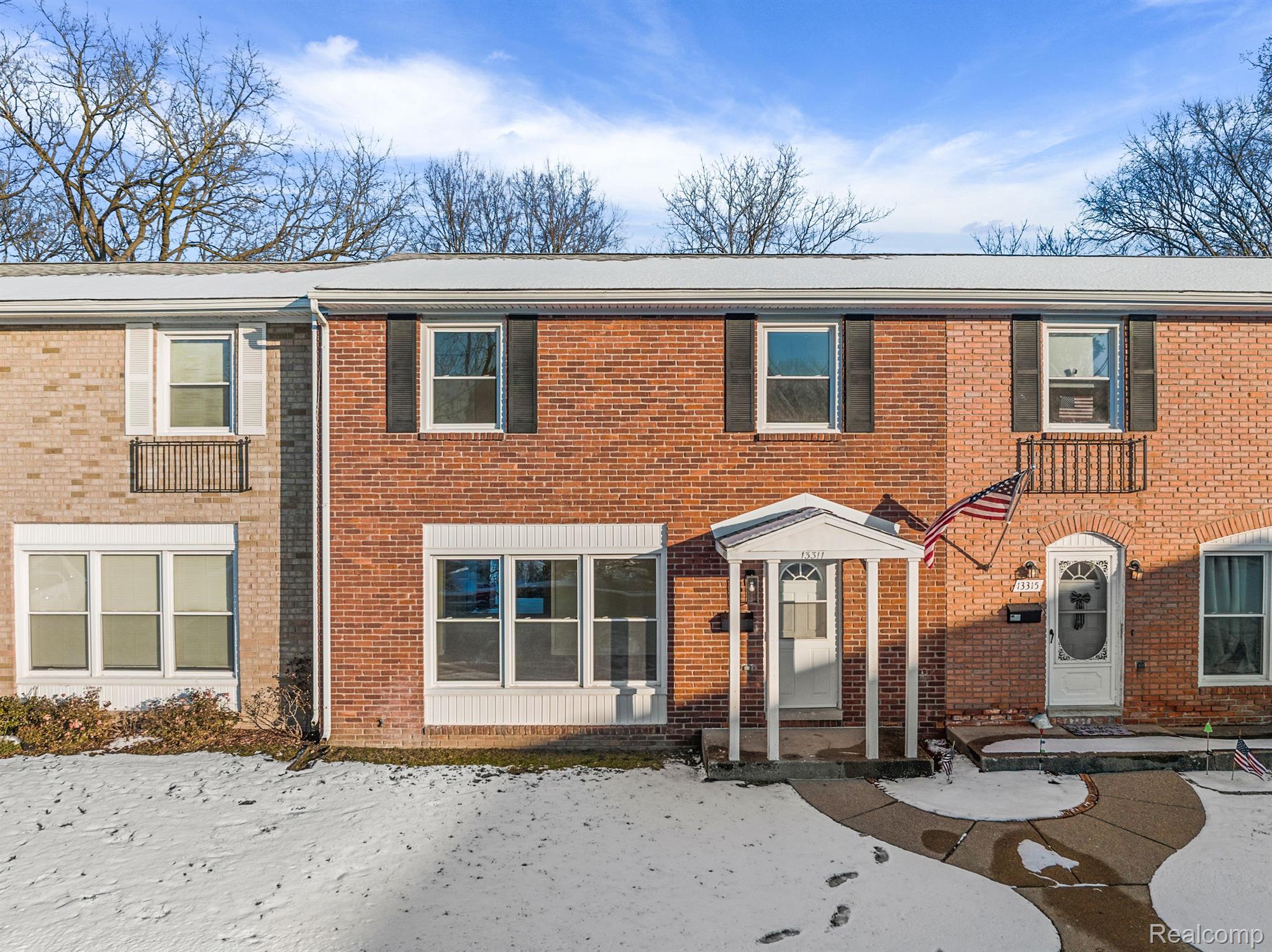 13311 LAKE POINT Boulevard