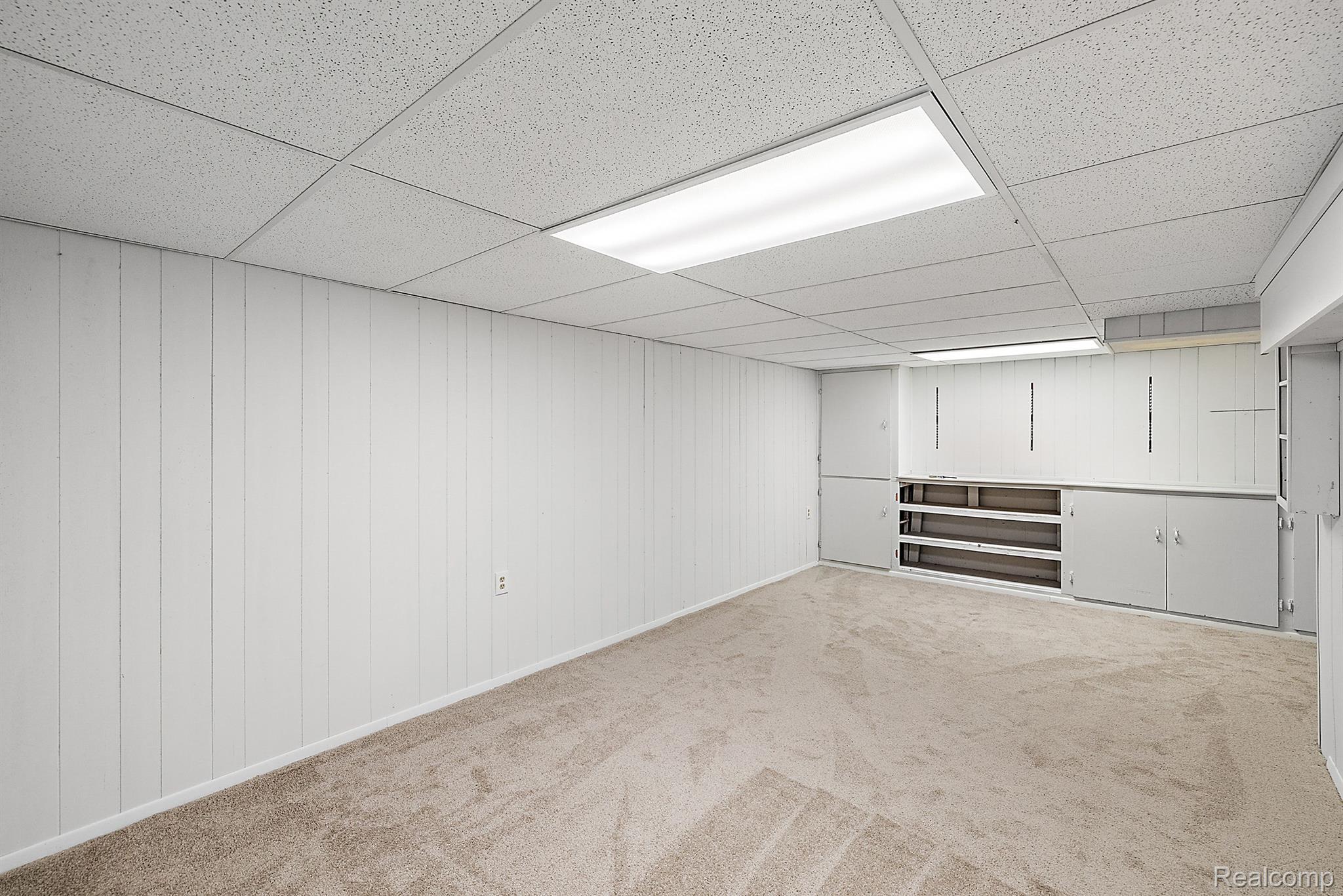 13311 LAKE POINT Boulevard