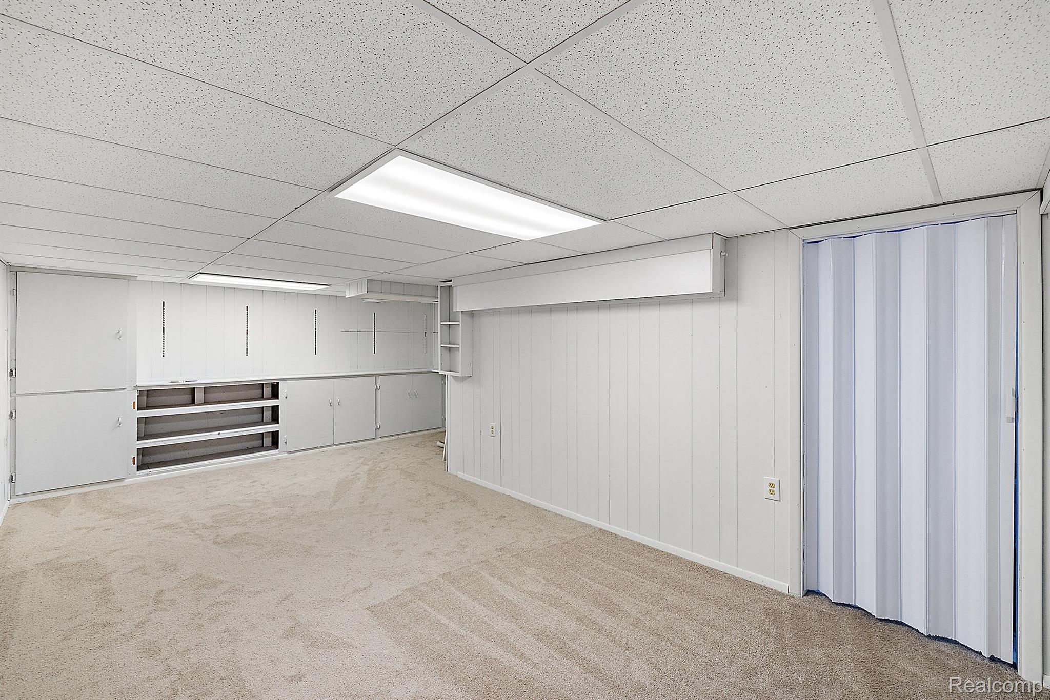 13311 LAKE POINT Boulevard