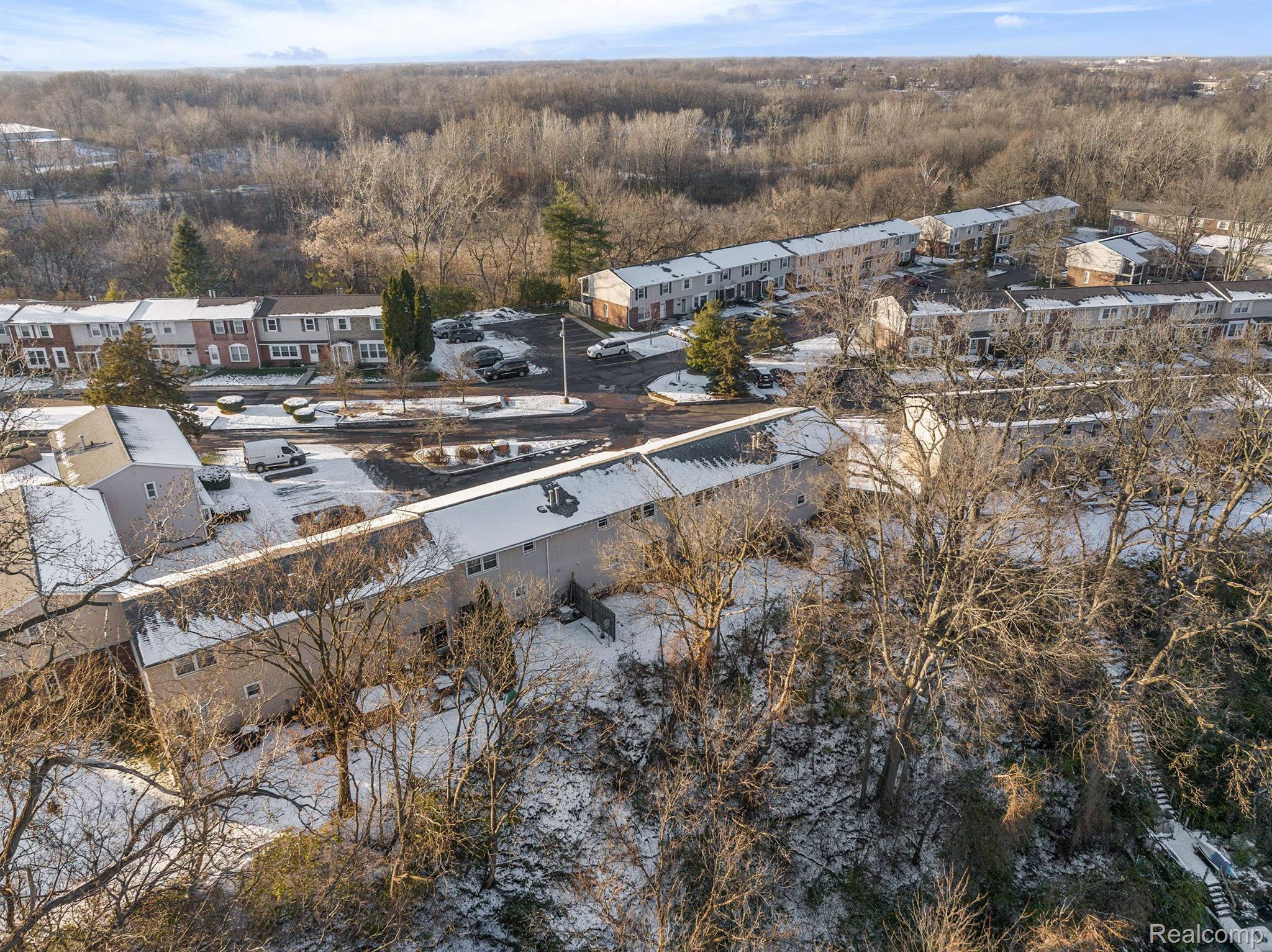 13311 LAKE POINT Boulevard