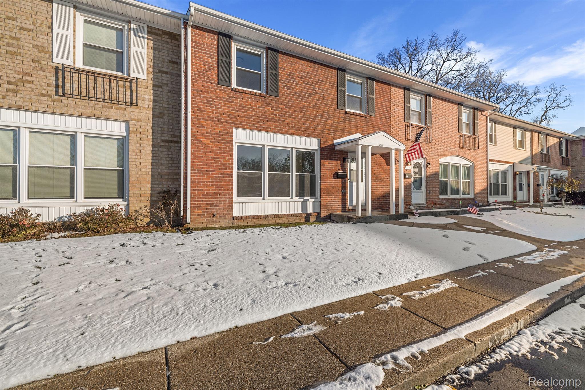 13311 LAKE POINT Boulevard