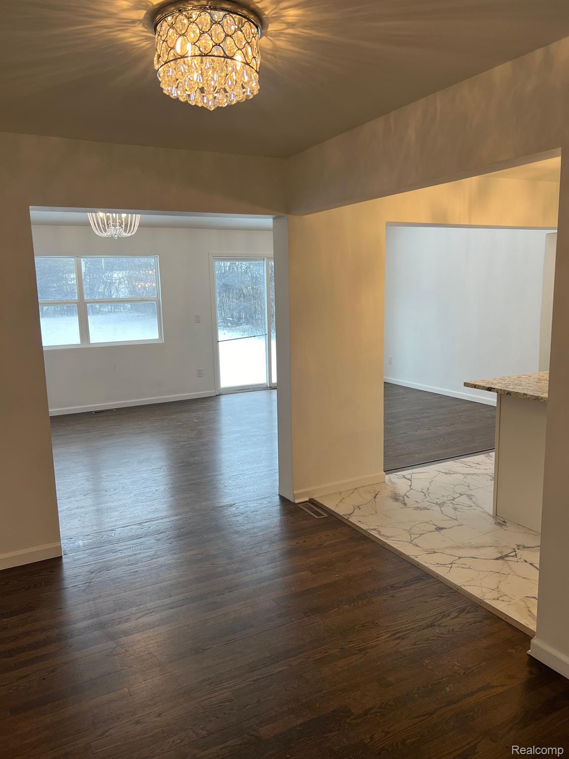 17316 MOUNT VERNON Street