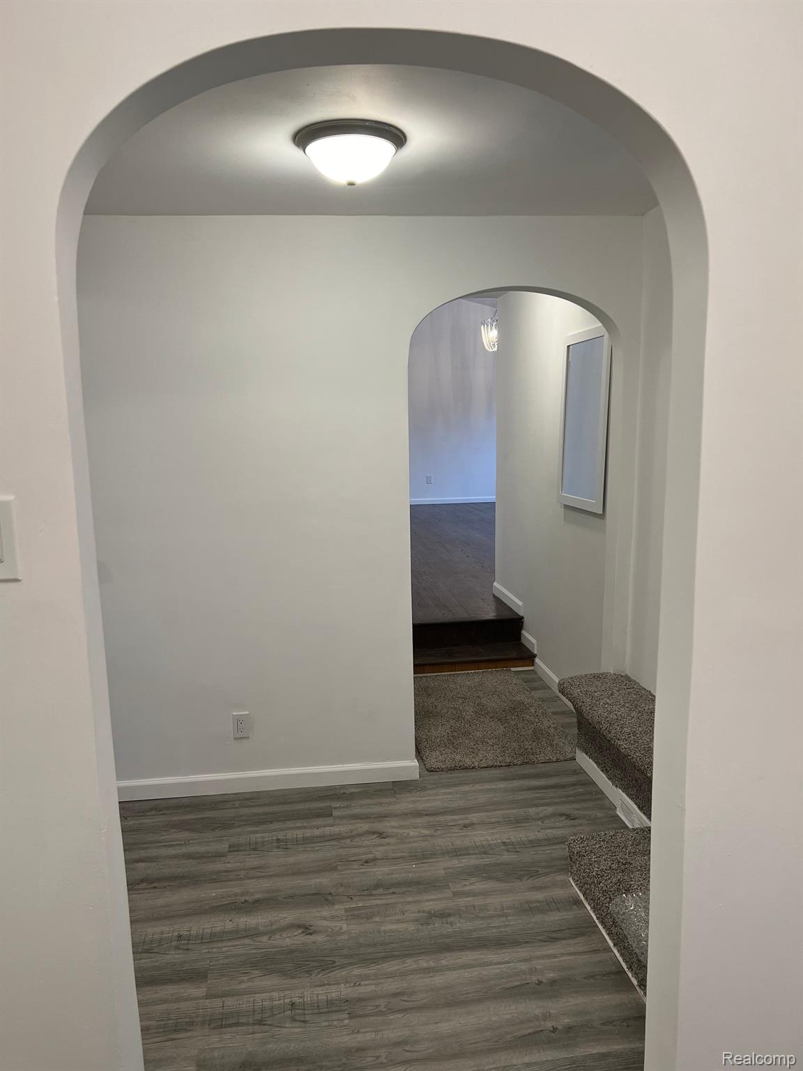 17316 MOUNT VERNON Street