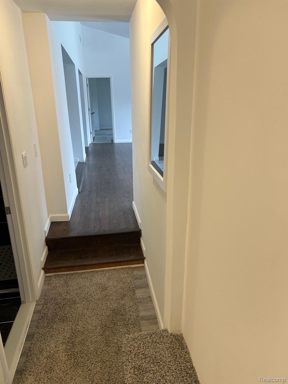 17316 MOUNT VERNON Street