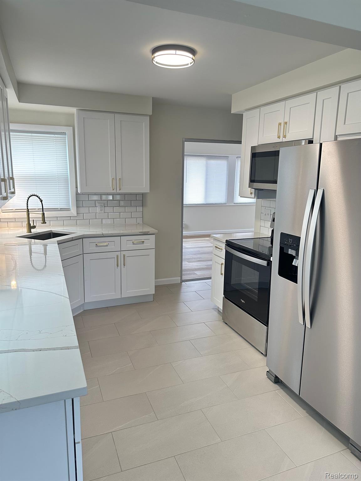 29653 MACINTYRE Street