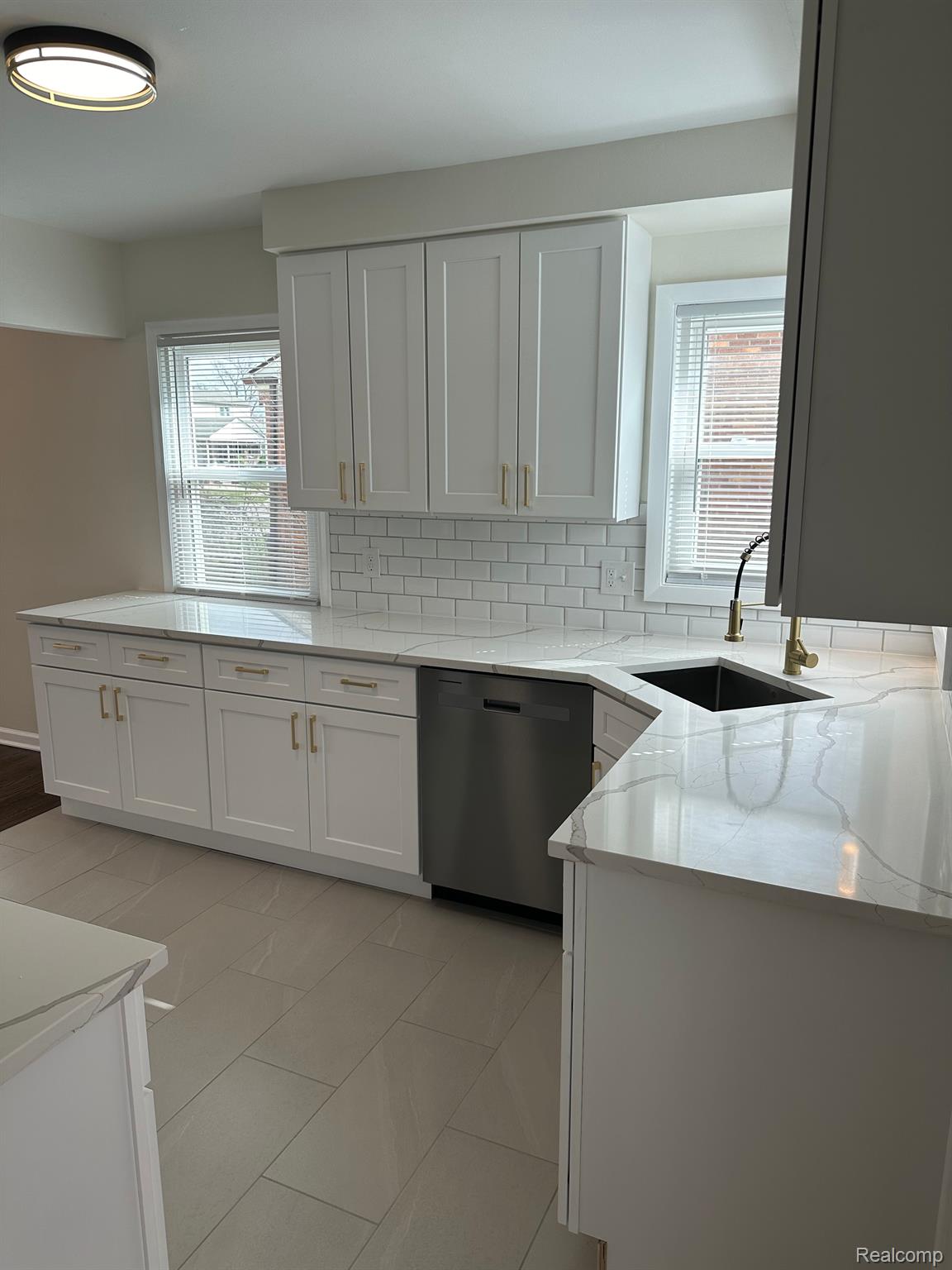 29653 MACINTYRE Street