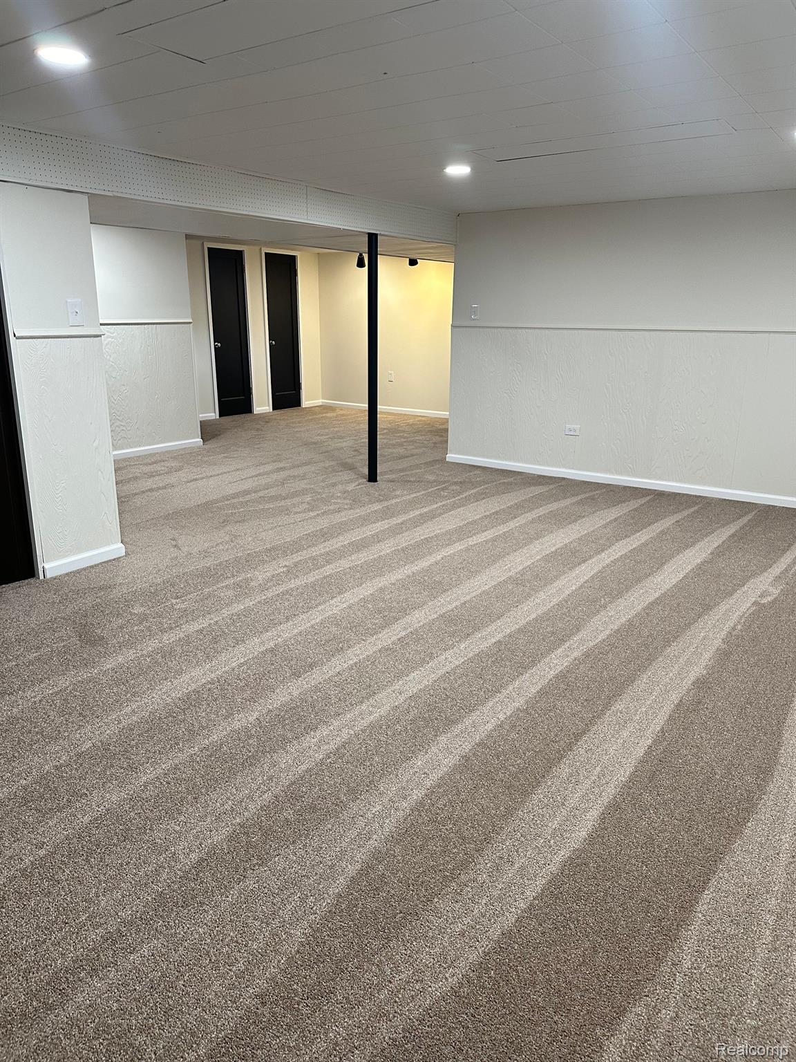 29653 MACINTYRE Street