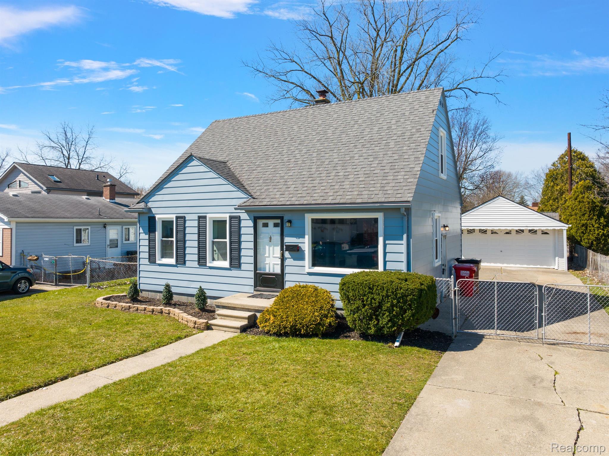 27271 DEMRICK Street