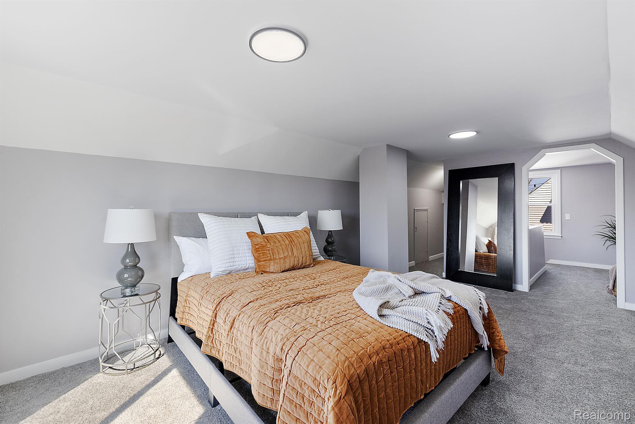 27271 DEMRICK Street