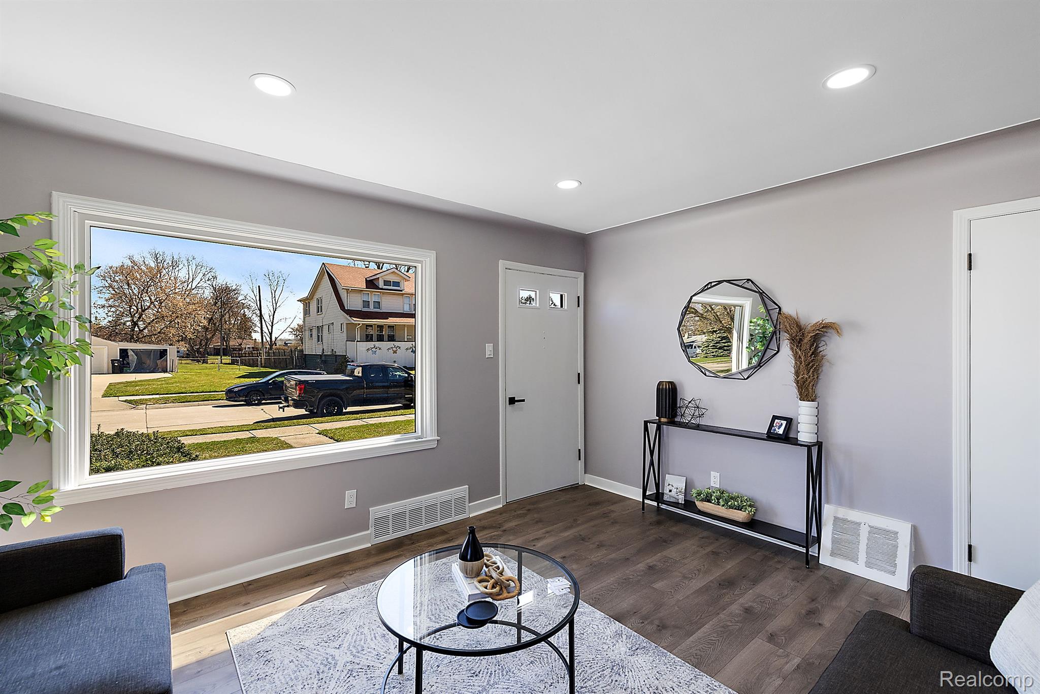 27271 DEMRICK Street