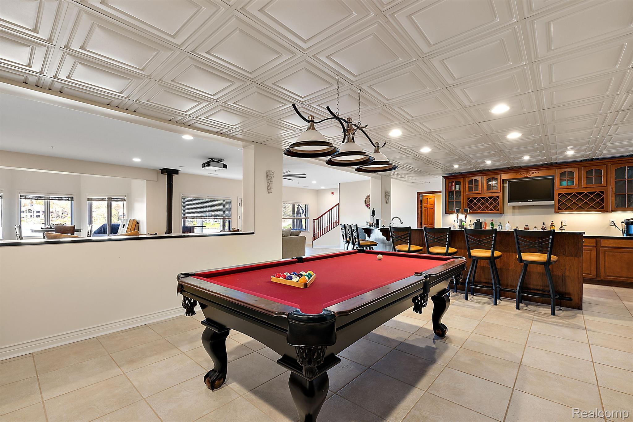 4214 Bay Shores Drive