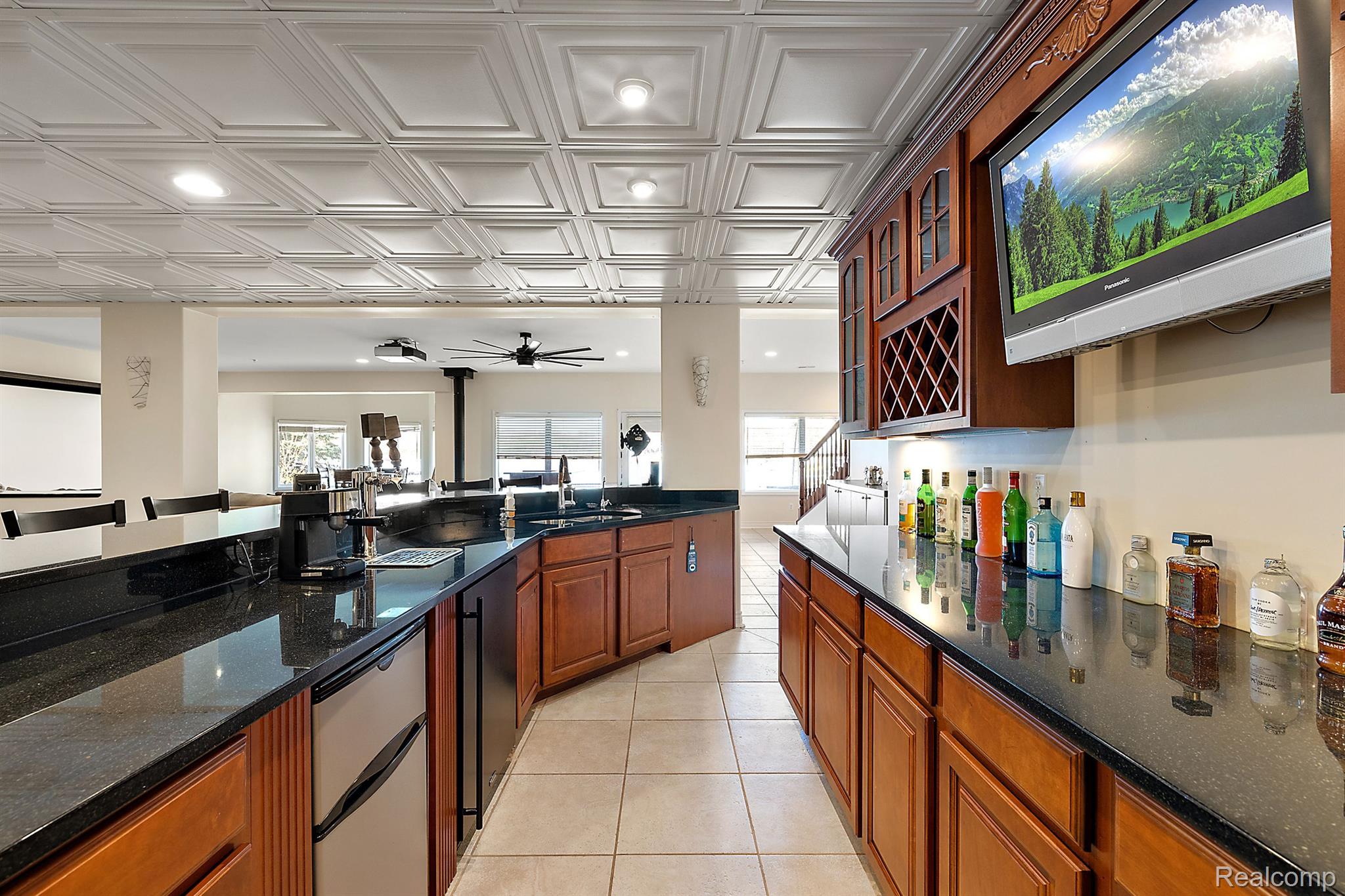 4214 Bay Shores Drive