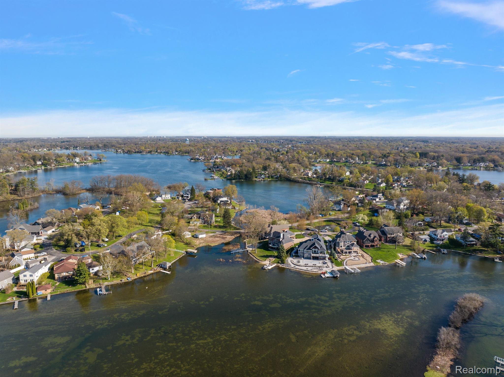 4214 Bay Shores Drive