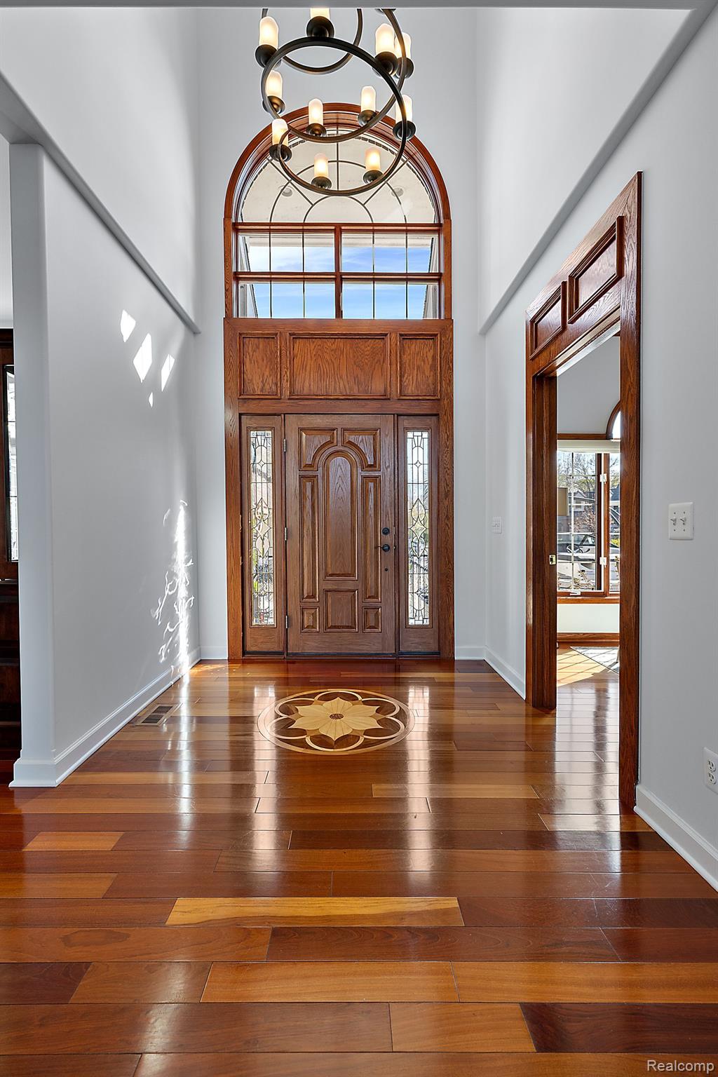 4214 Bay Shores Drive