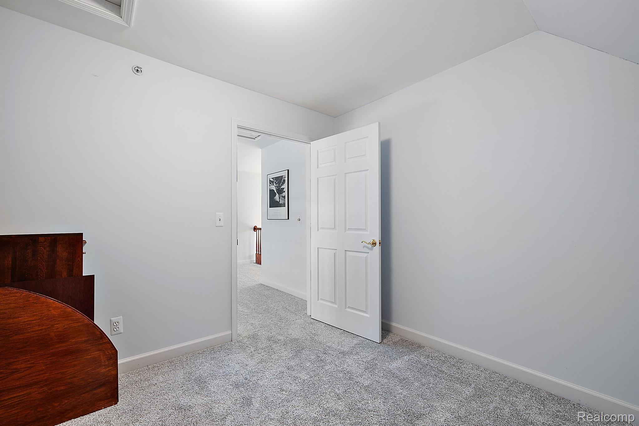 4214 Bay Shores Drive