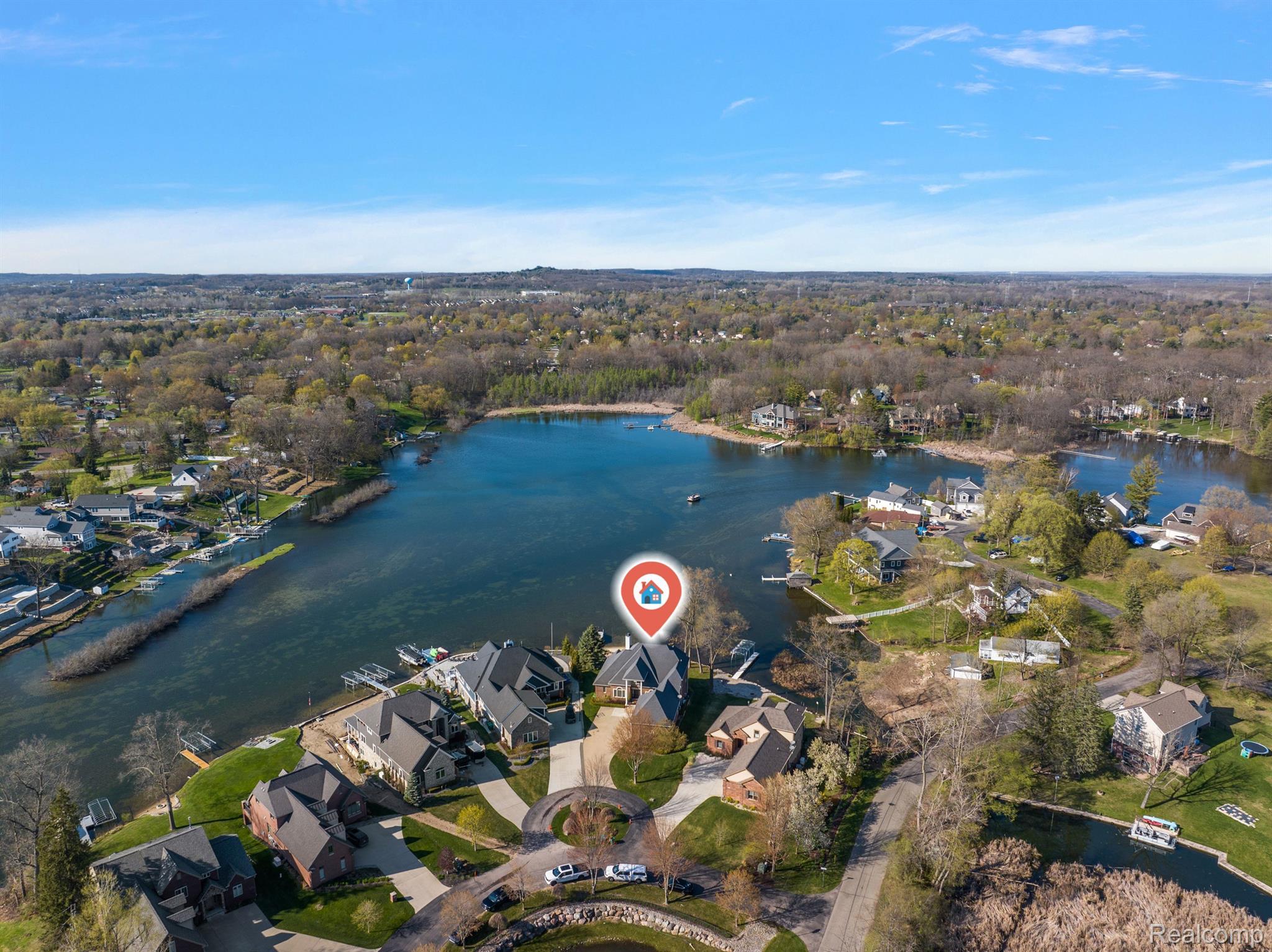 4214 Bay Shores Drive