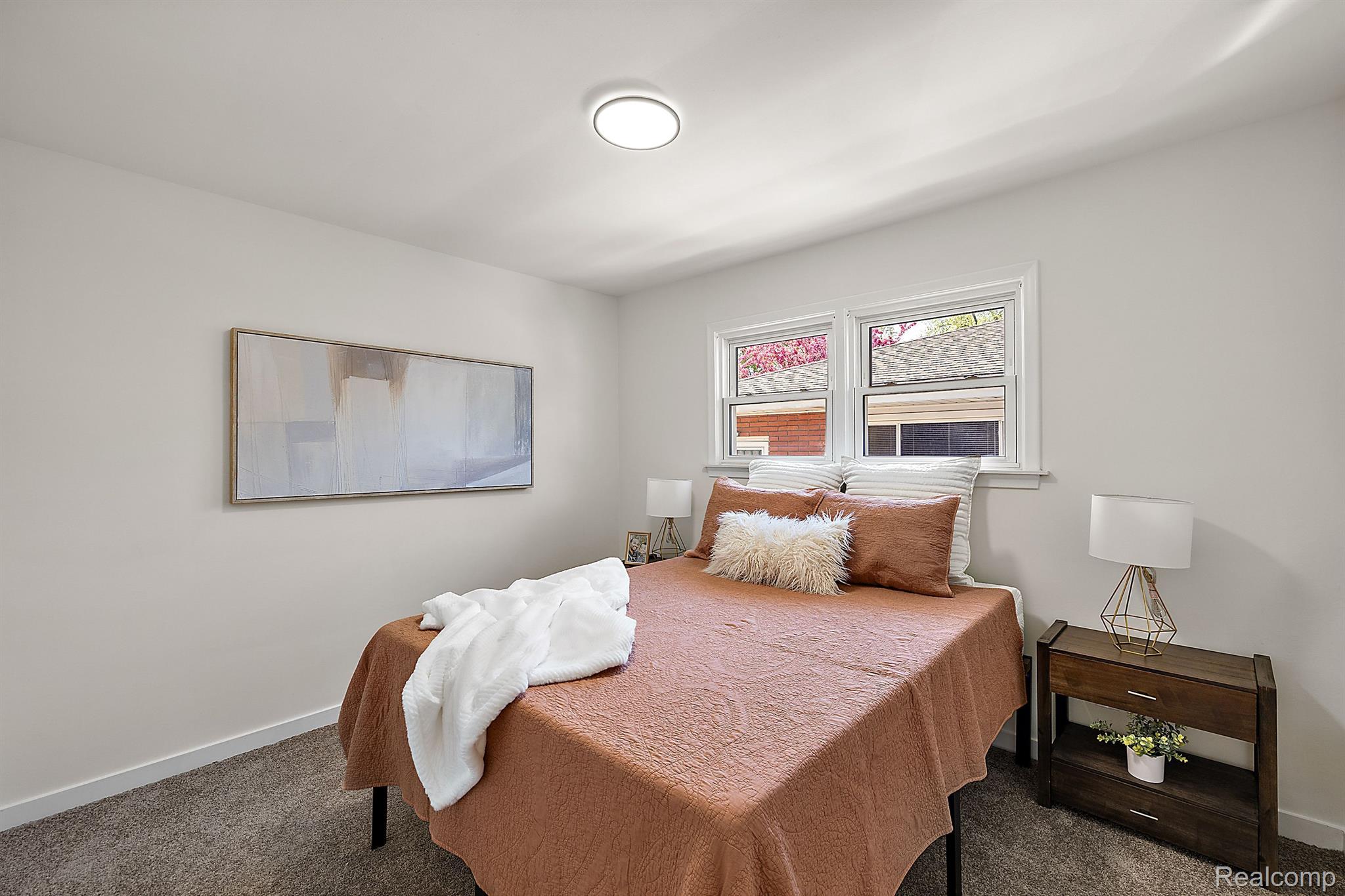 20275 HUNT CLUB Drive