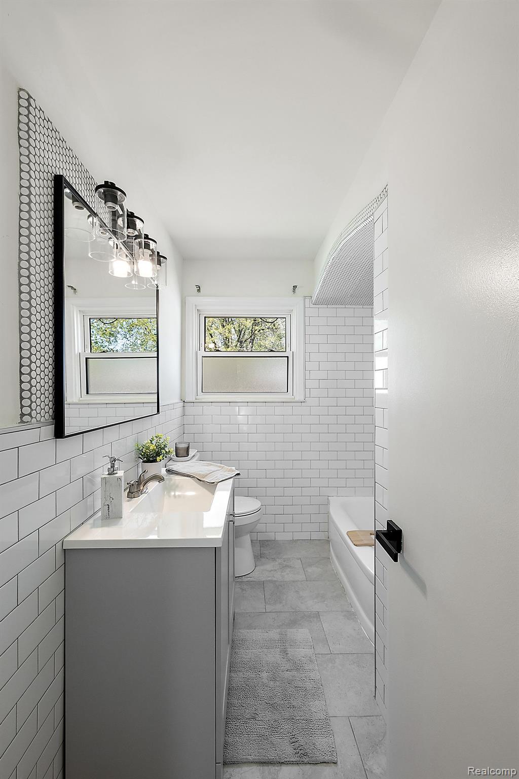 20275 HUNT CLUB Drive