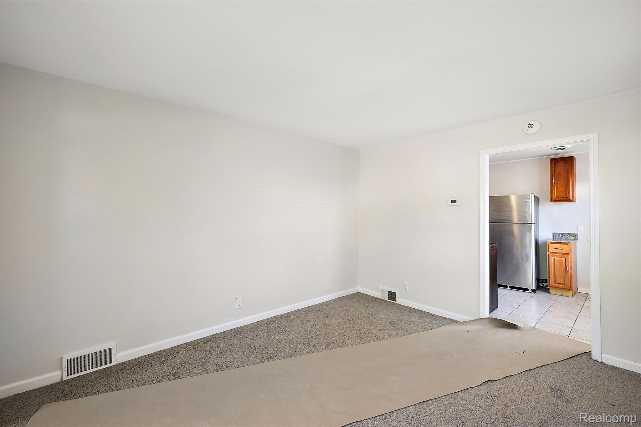 1518 E GEORGE Avenue